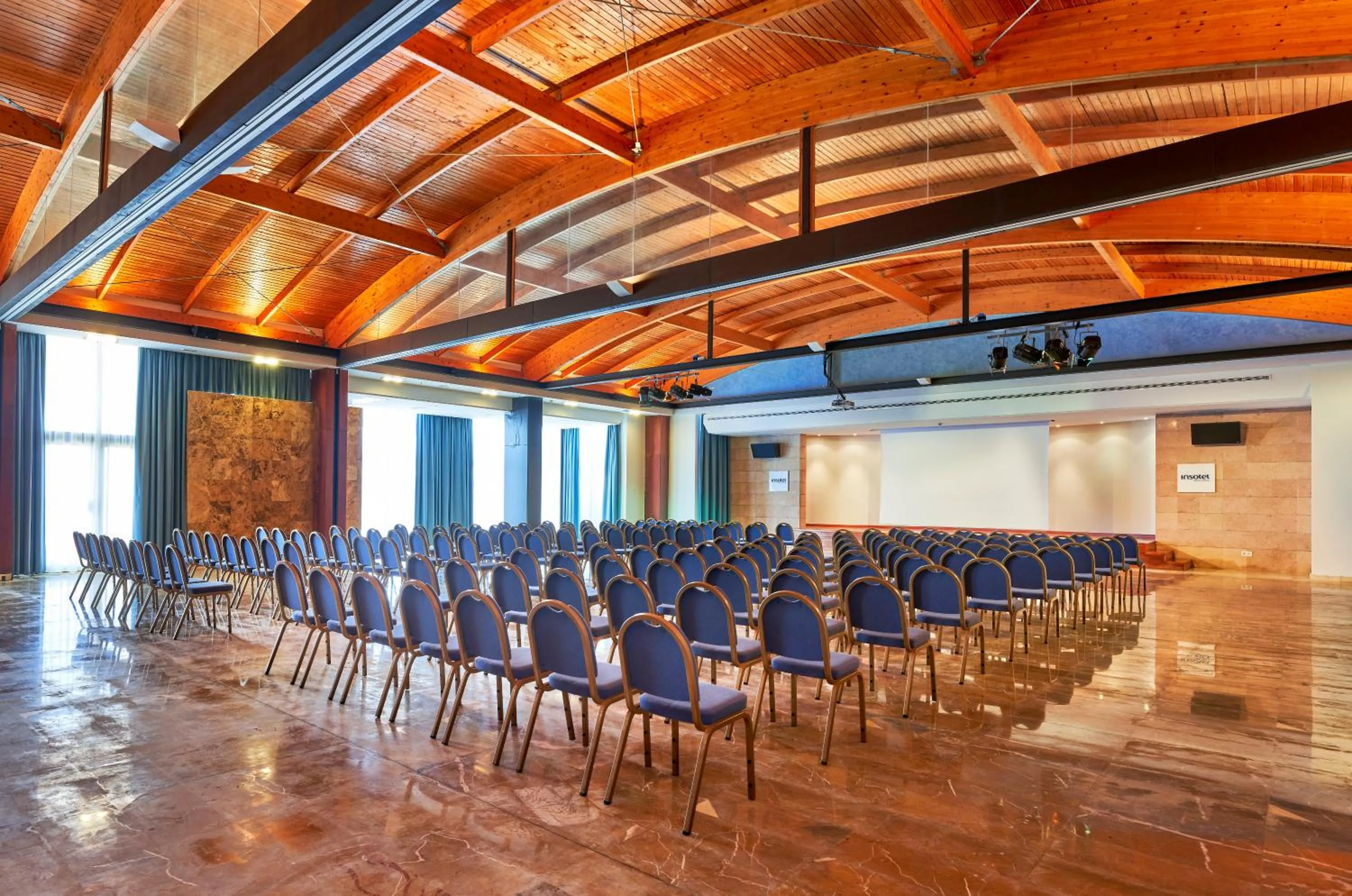 Meeting/conference room in Insotel Punta Prima Resort