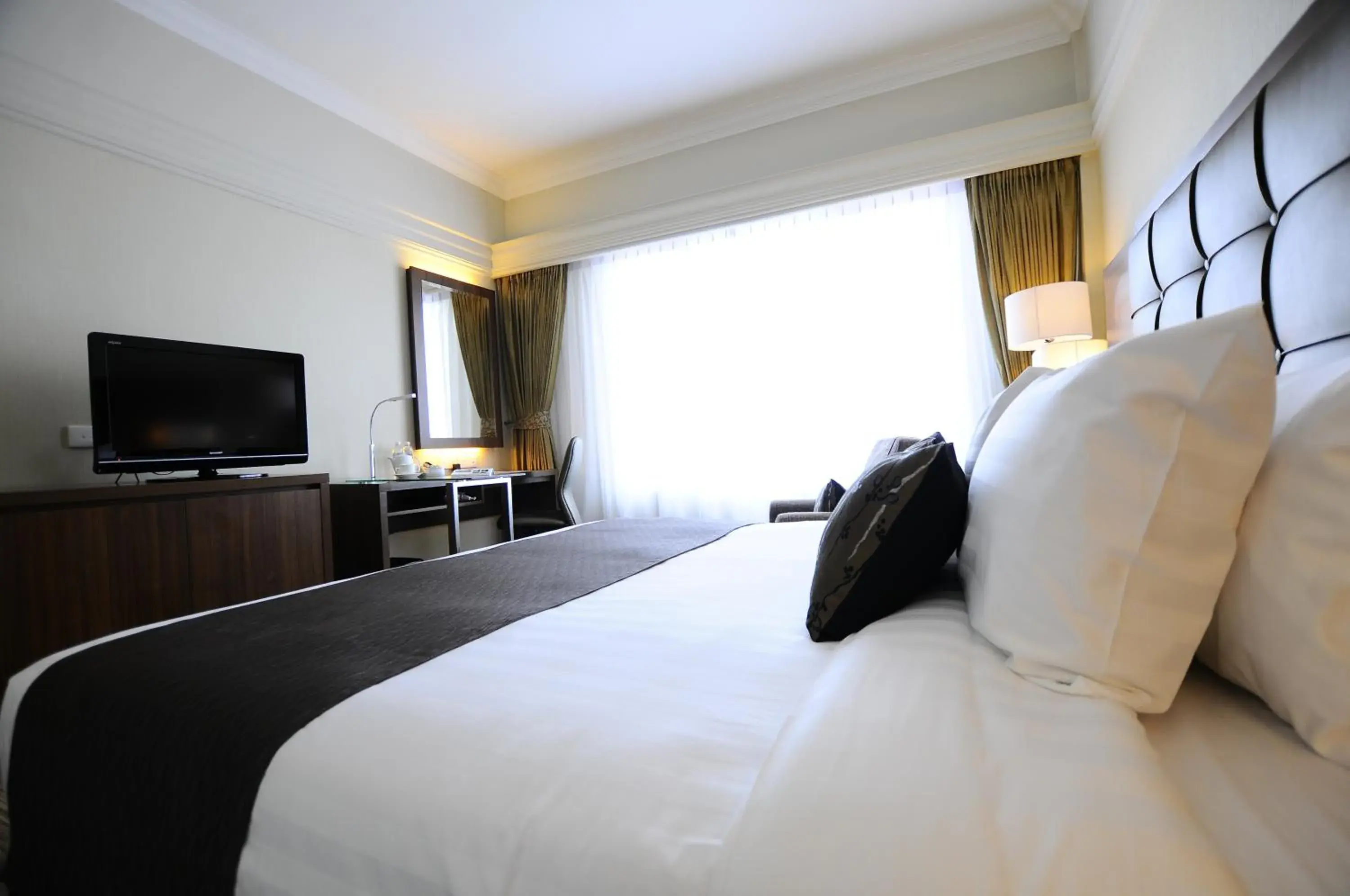 Bed in The Katerina Hotel Bed in The Katerina Hotel