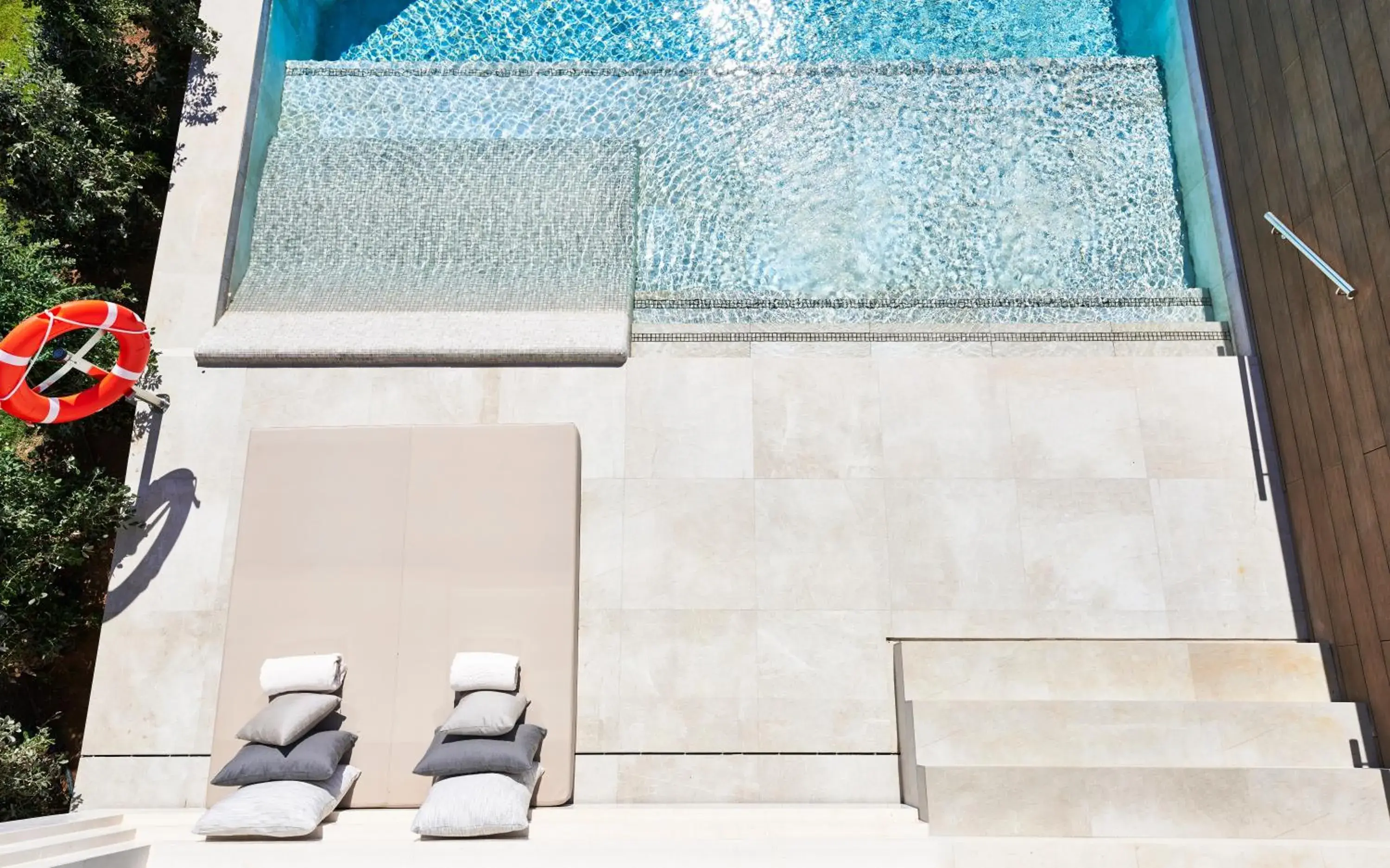 Swimming pool in Insotel Punta Prima Prestige Suites & Spa Swimming pool in Insotel Punta Prima Prestige Suites & Spa