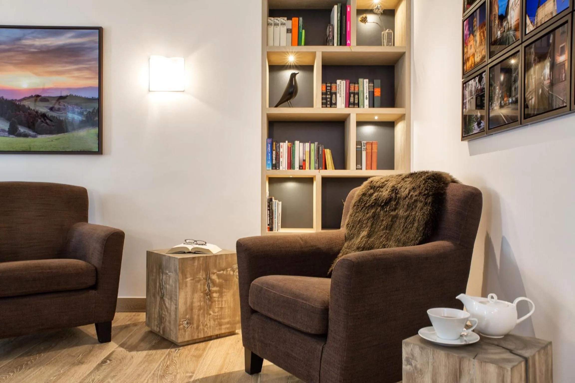 Library in The Alex Hotel