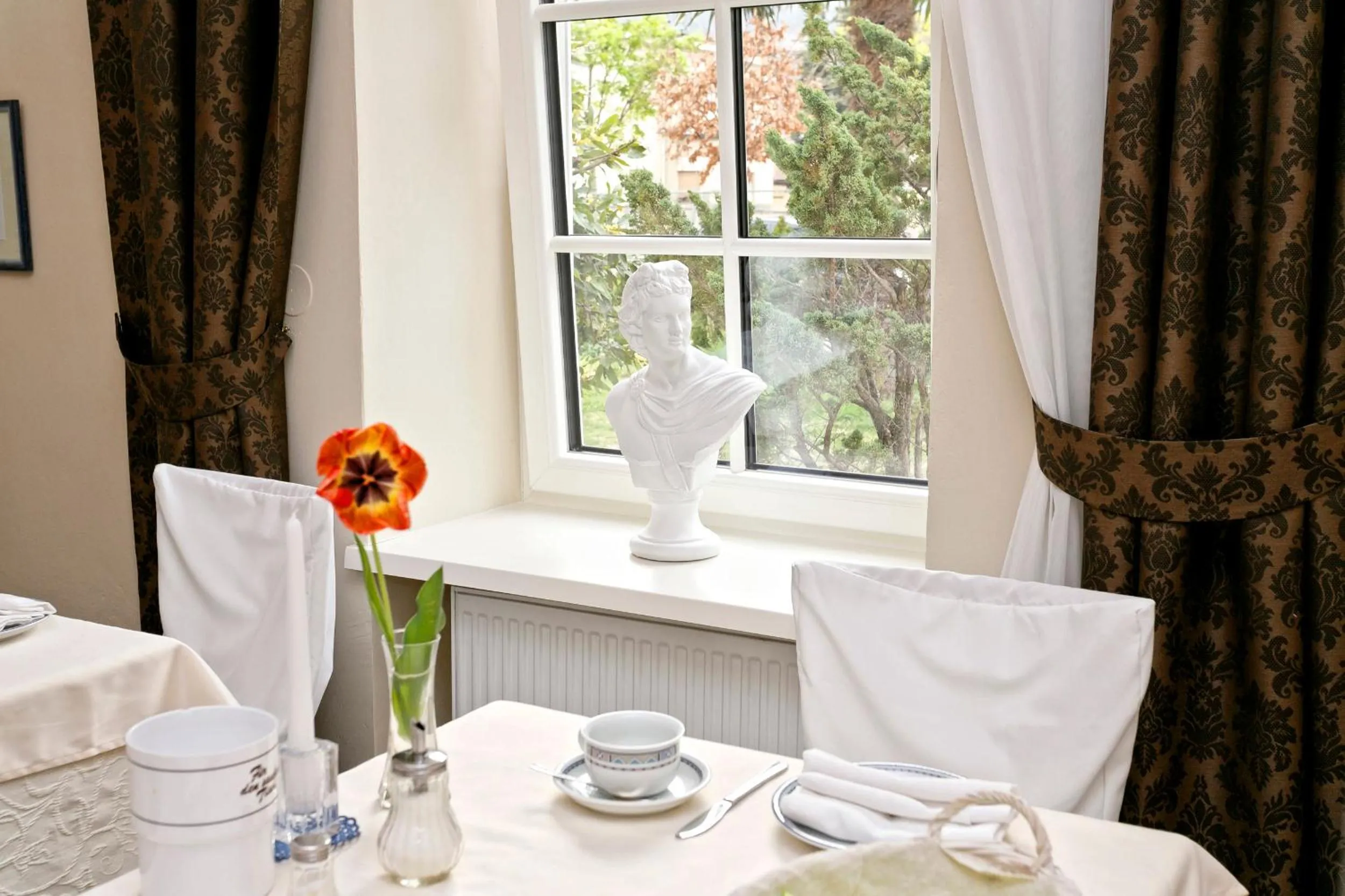 Breakfast in Garni Villa Tyrol - Adults Only