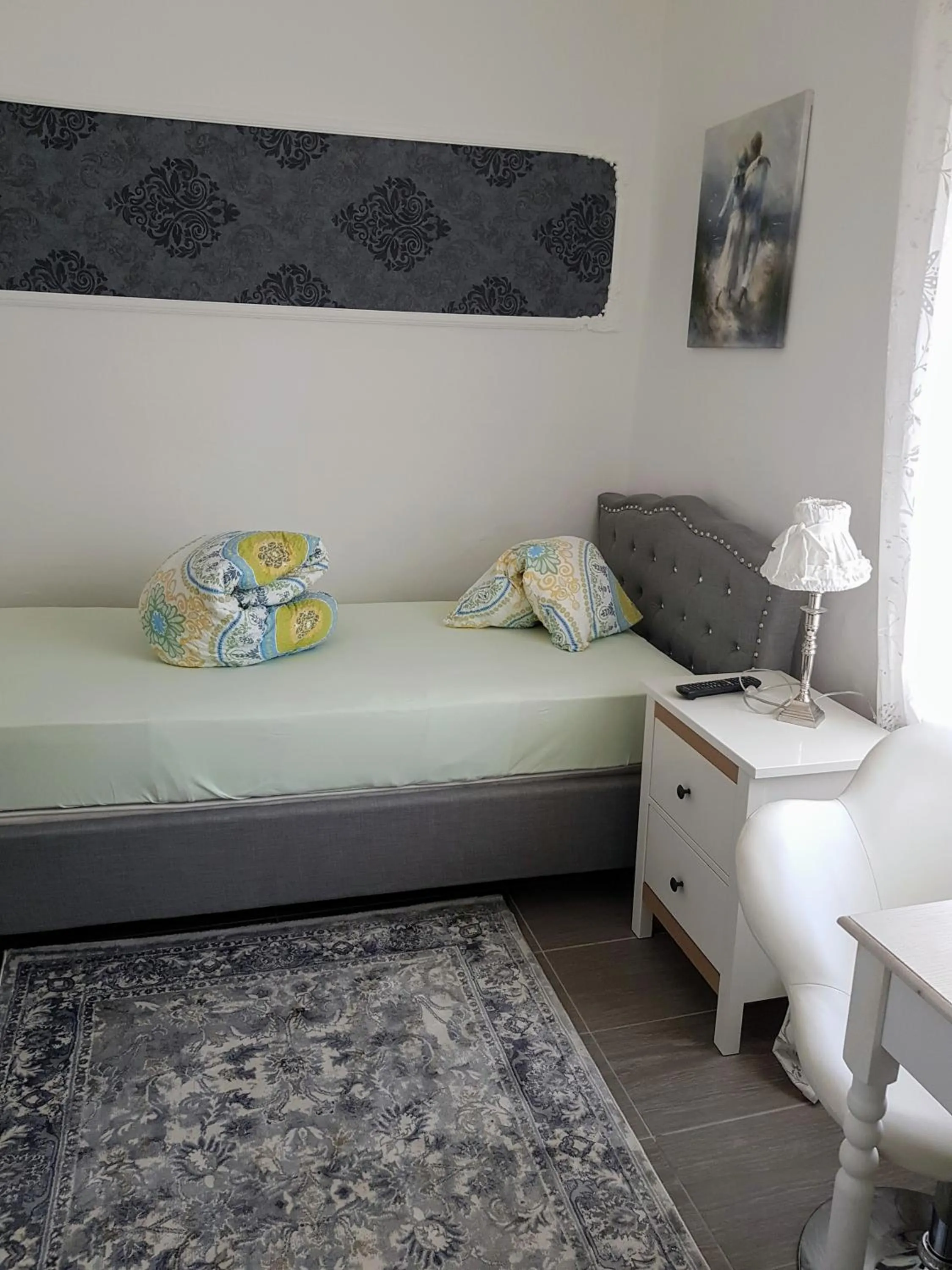 Bed in Garni Villa Tyrol - Adults Only