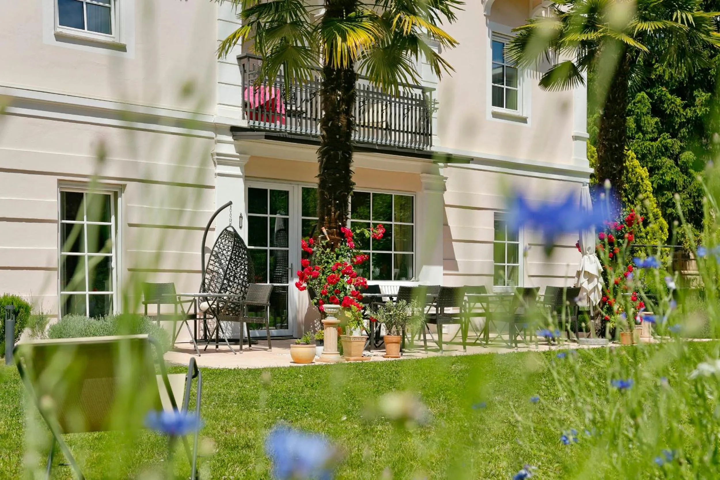 Garden in Garni Villa Tyrol - Adults Only