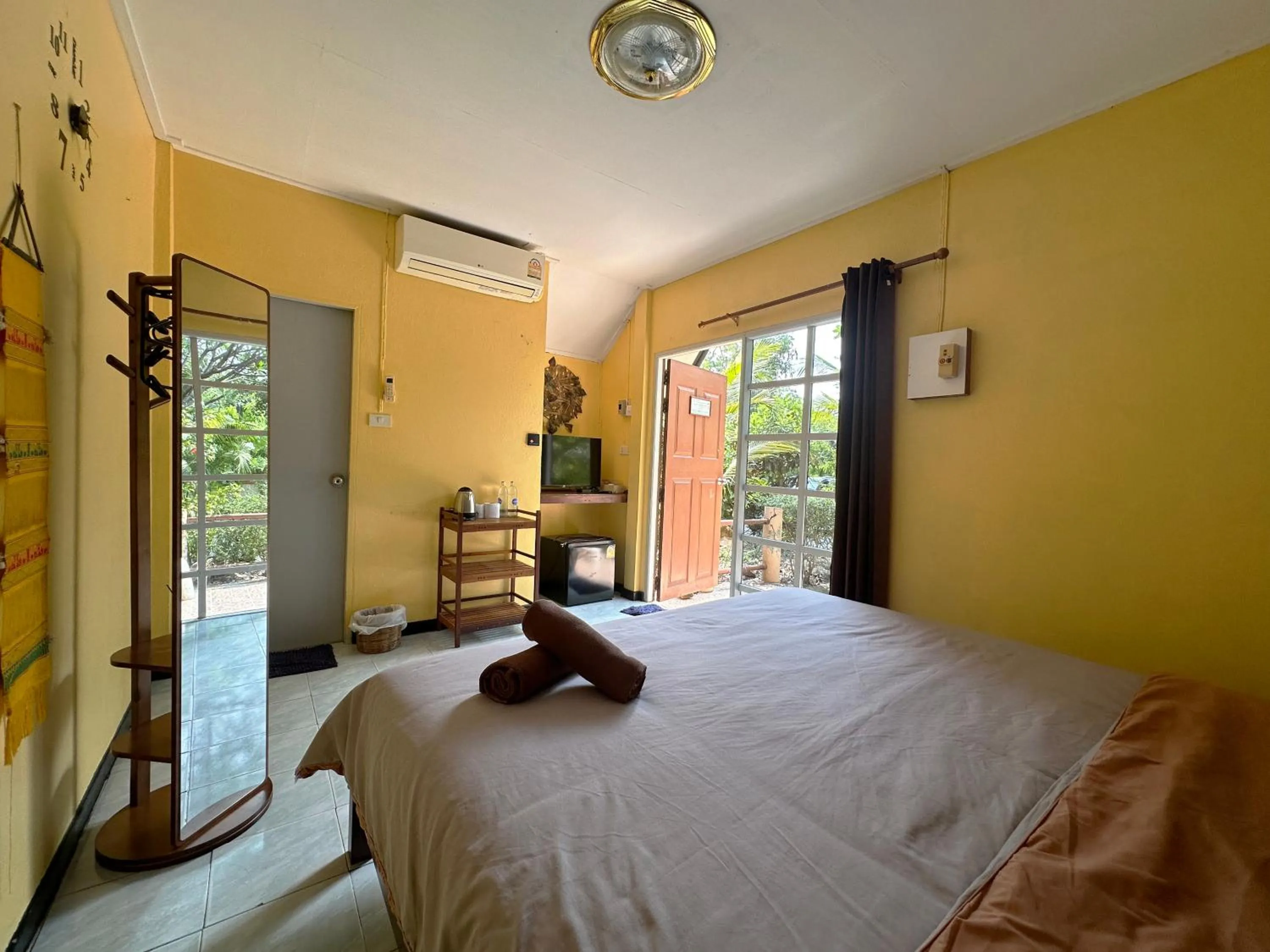 TV and multimedia, Bed in Blue Beach Resort