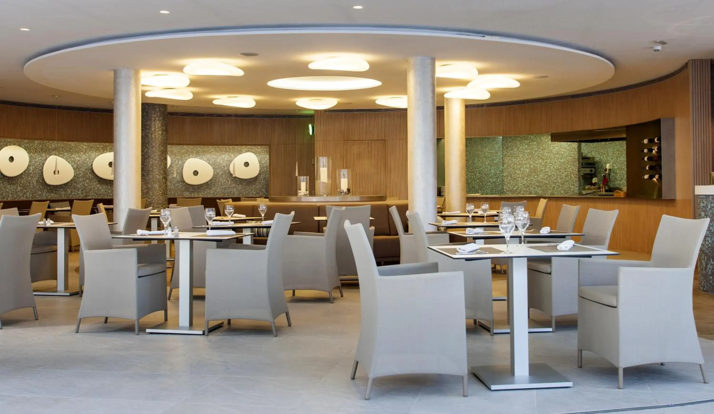 Restaurant/places to eat in Insotel Cala Mandia Resort Restaurant/places to eat in Insotel Cala Mandia Resort