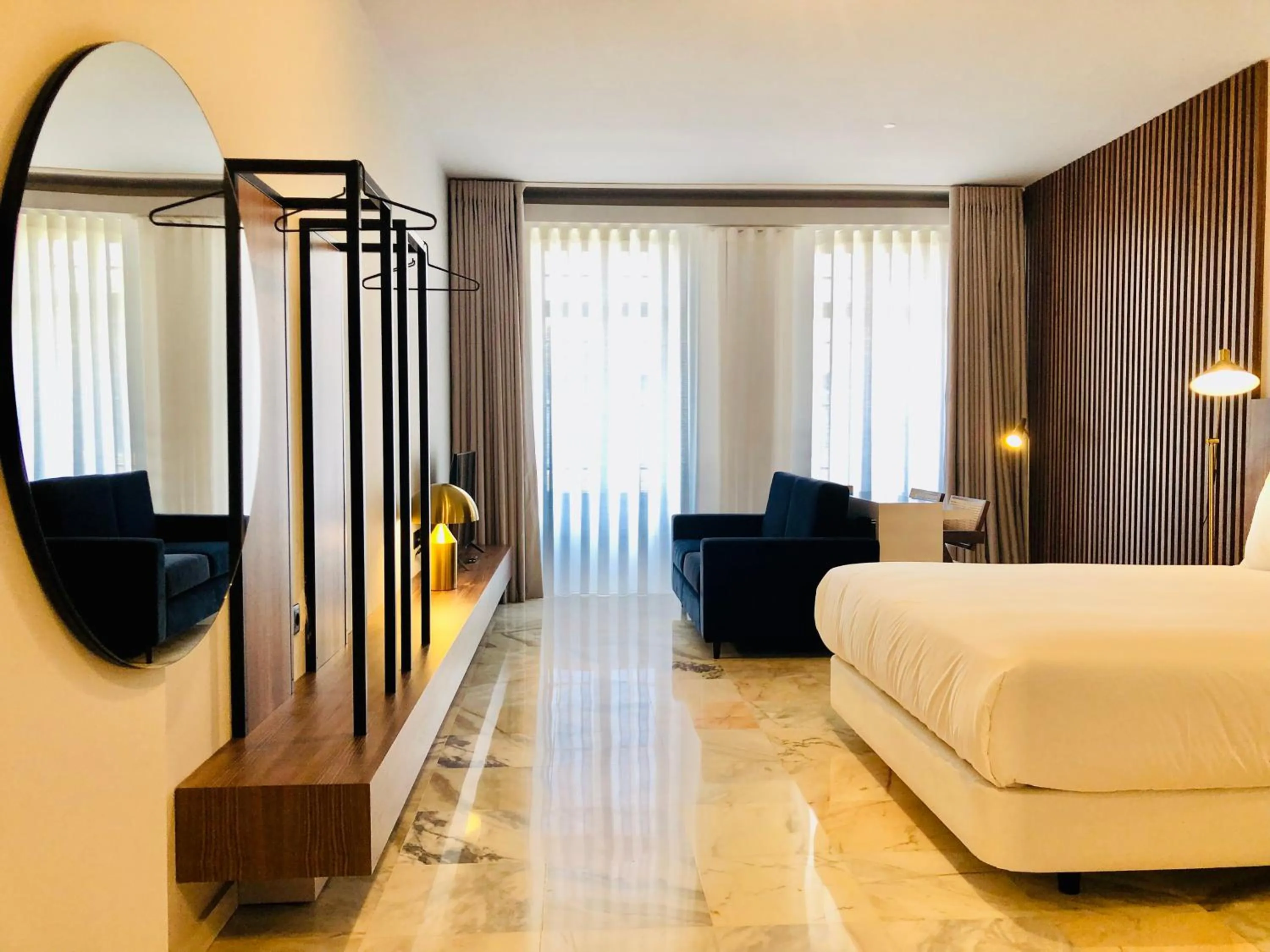 Bed in YOUROPO - Downtown