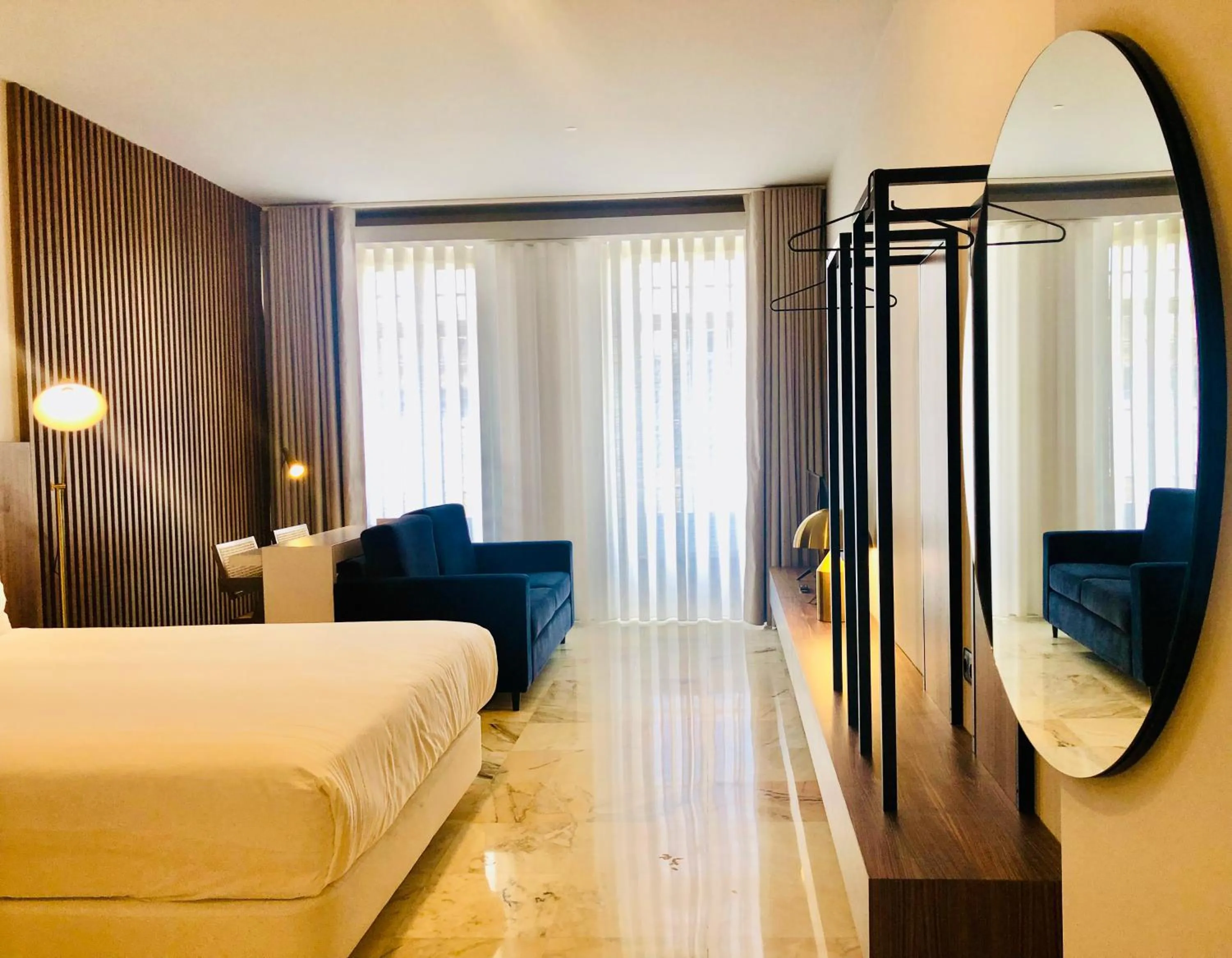 Bed in YOUROPO - Downtown