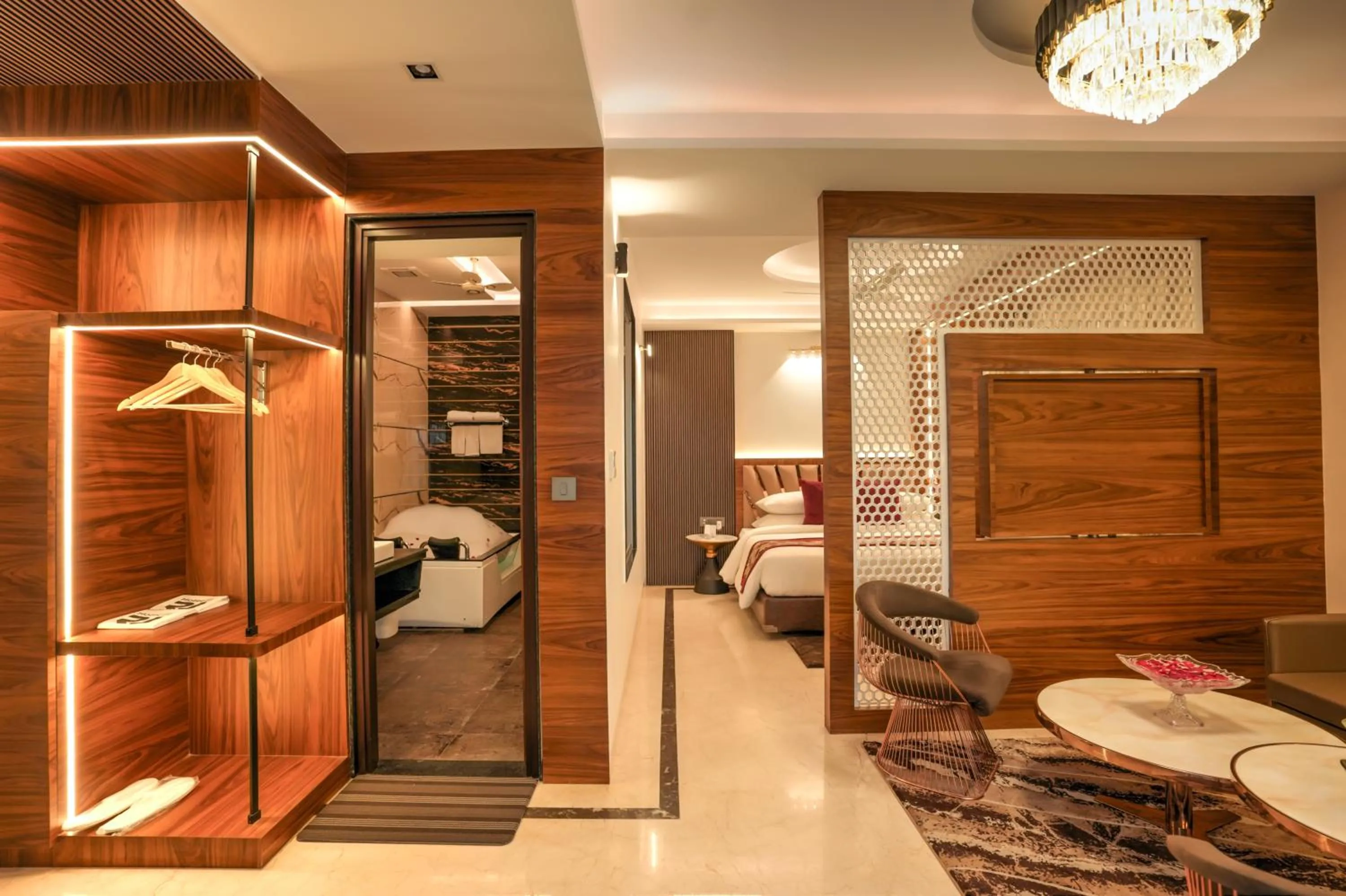 Bedroom, Bed in Hotel Rj