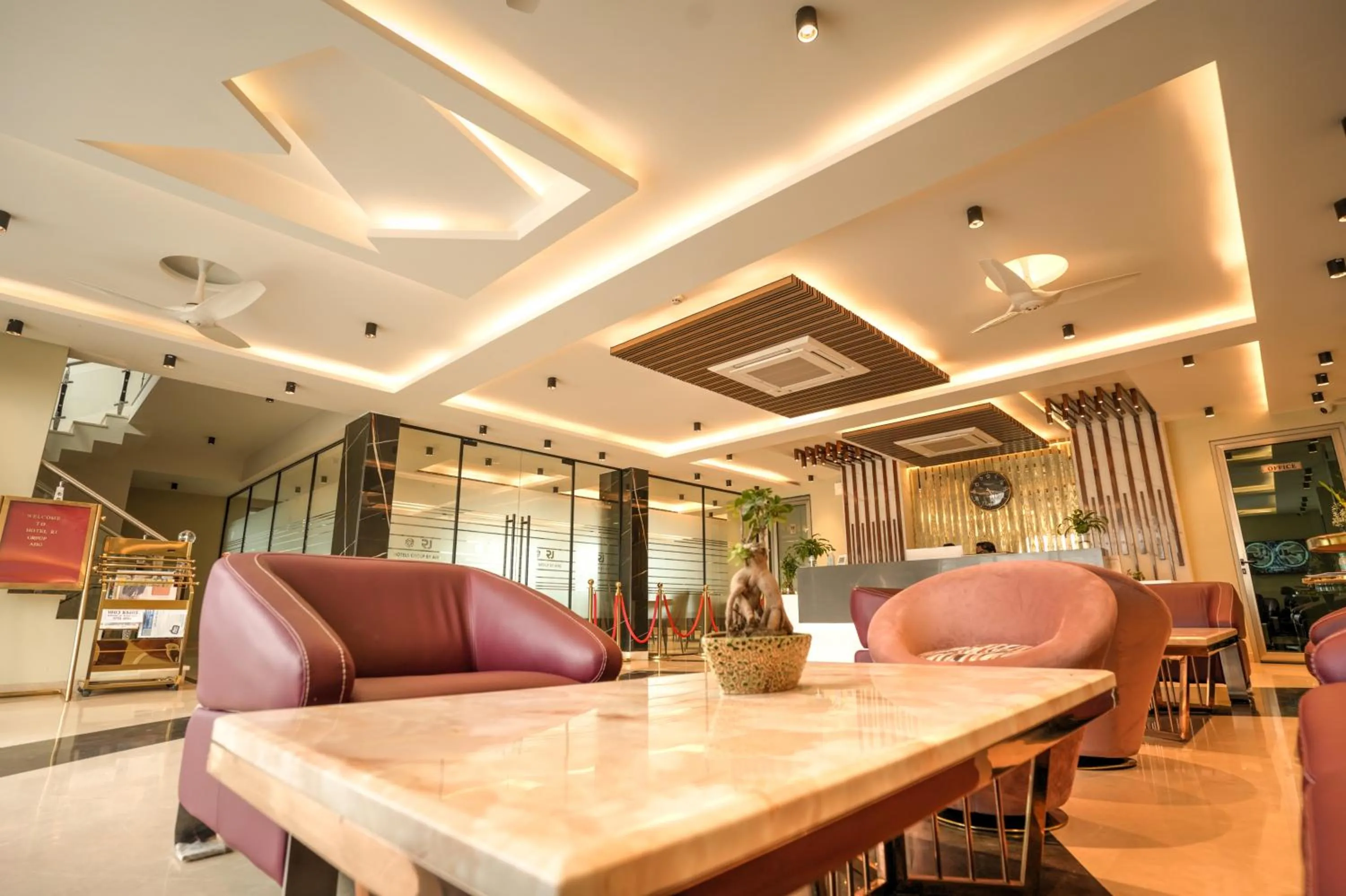 Lobby or reception in Hotel Rj