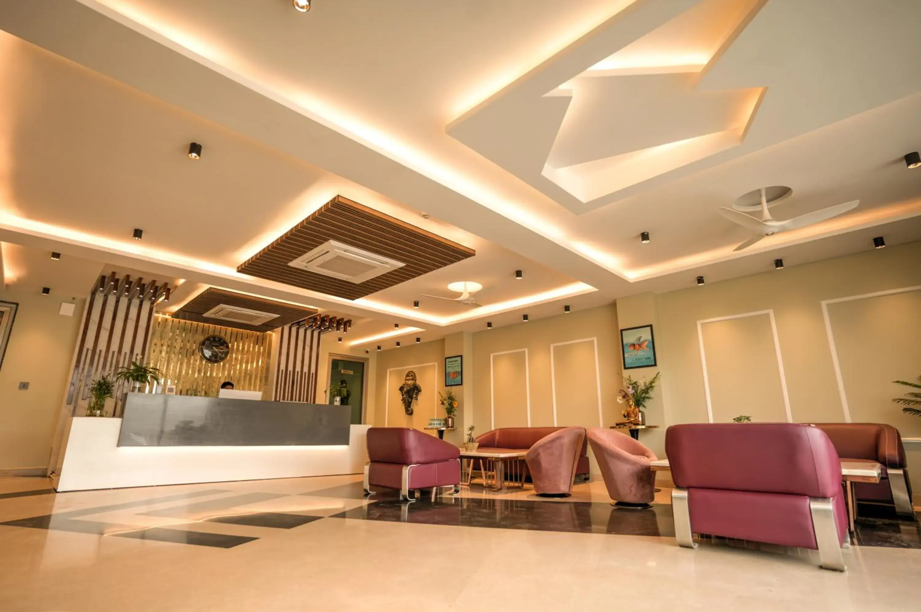 Lobby or reception in Hotel Rj Lobby or reception in Hotel Rj