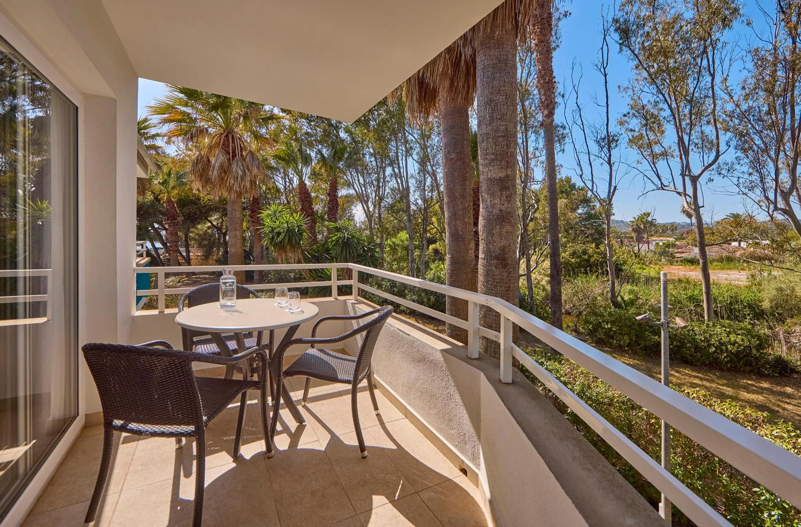 Balcony/Terrace in Universal Aparthotel Elisa