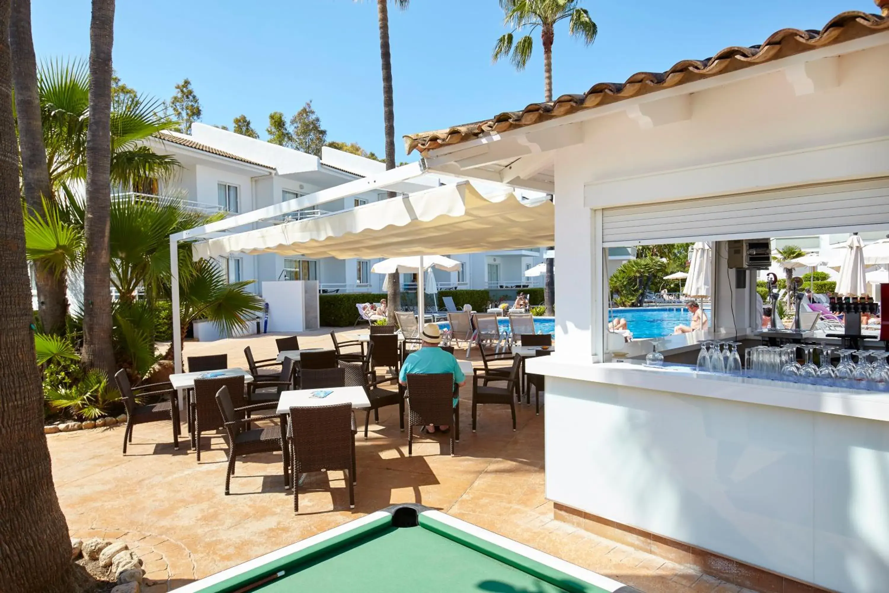 Lounge or bar in Universal Aparthotel Elisa Lounge or bar in Universal Aparthotel Elisa