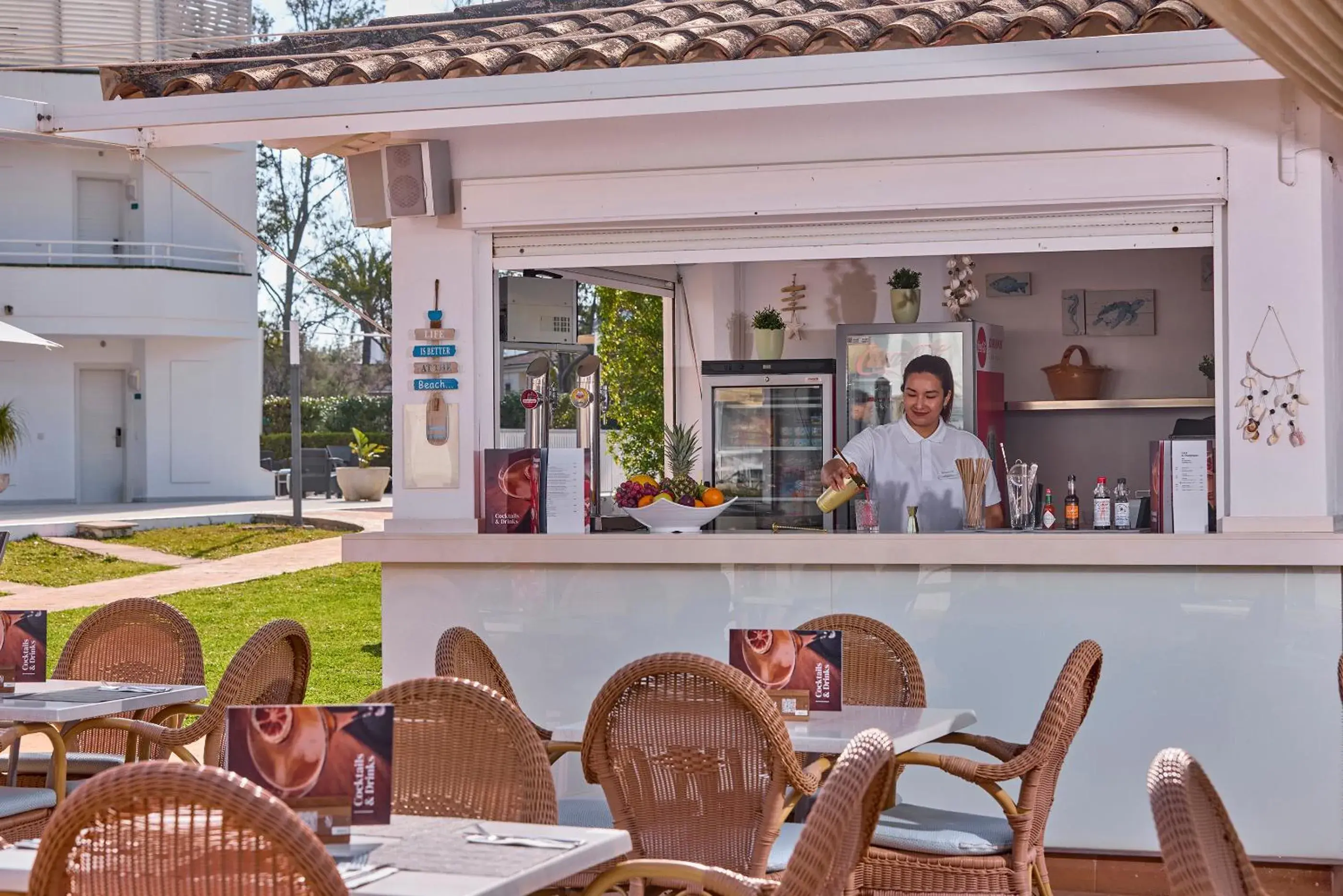 Restaurant/places to eat in Universal Aparthotel Elisa Restaurant/places to eat in Universal Aparthotel Elisa