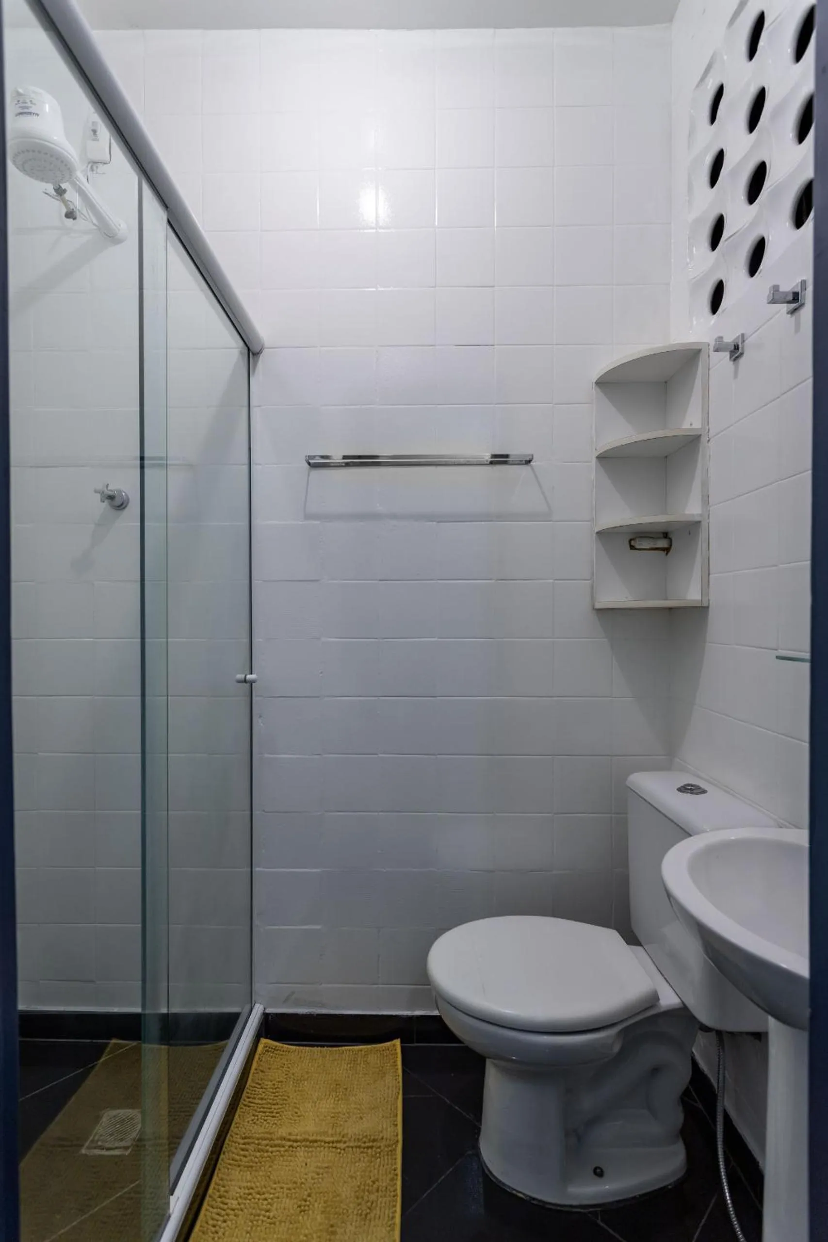 Bathroom in Estúdio em Copacabana - Ideal para famílias - JC509 Z2