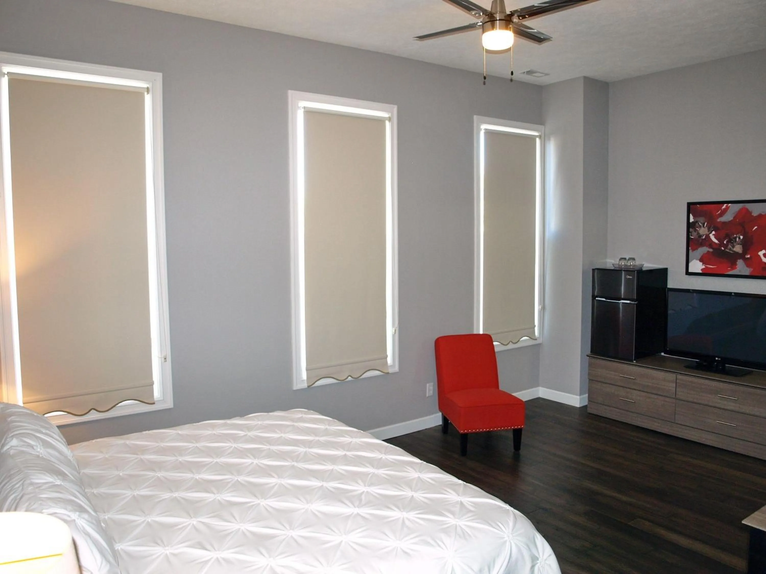 Bedroom, Bed in Cornerstone Inn