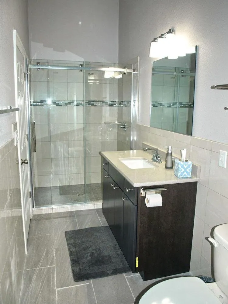 Bathroom in Cornerstone Inn