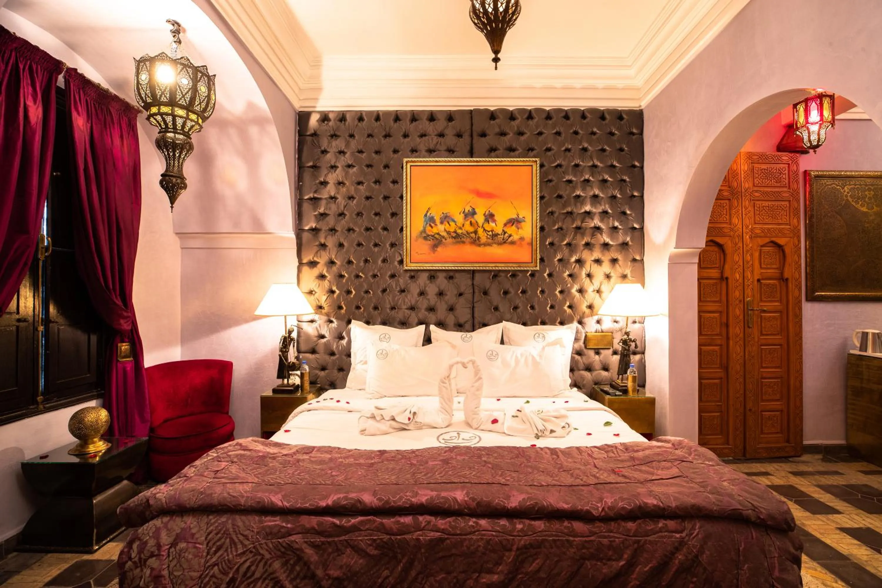 Photo of the whole room, Bed in Riad Wow