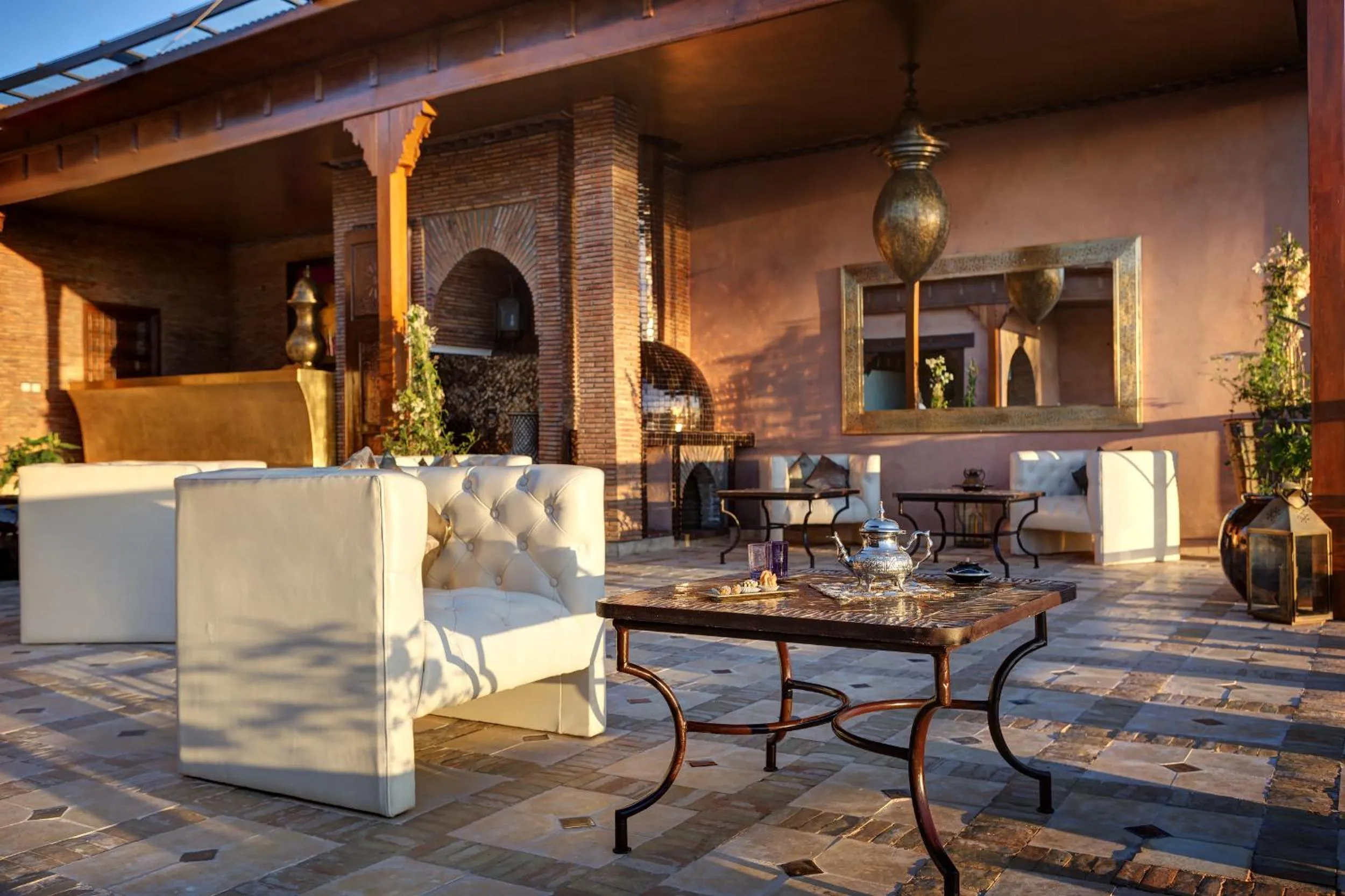 Restaurant/places to eat in Riad Wow