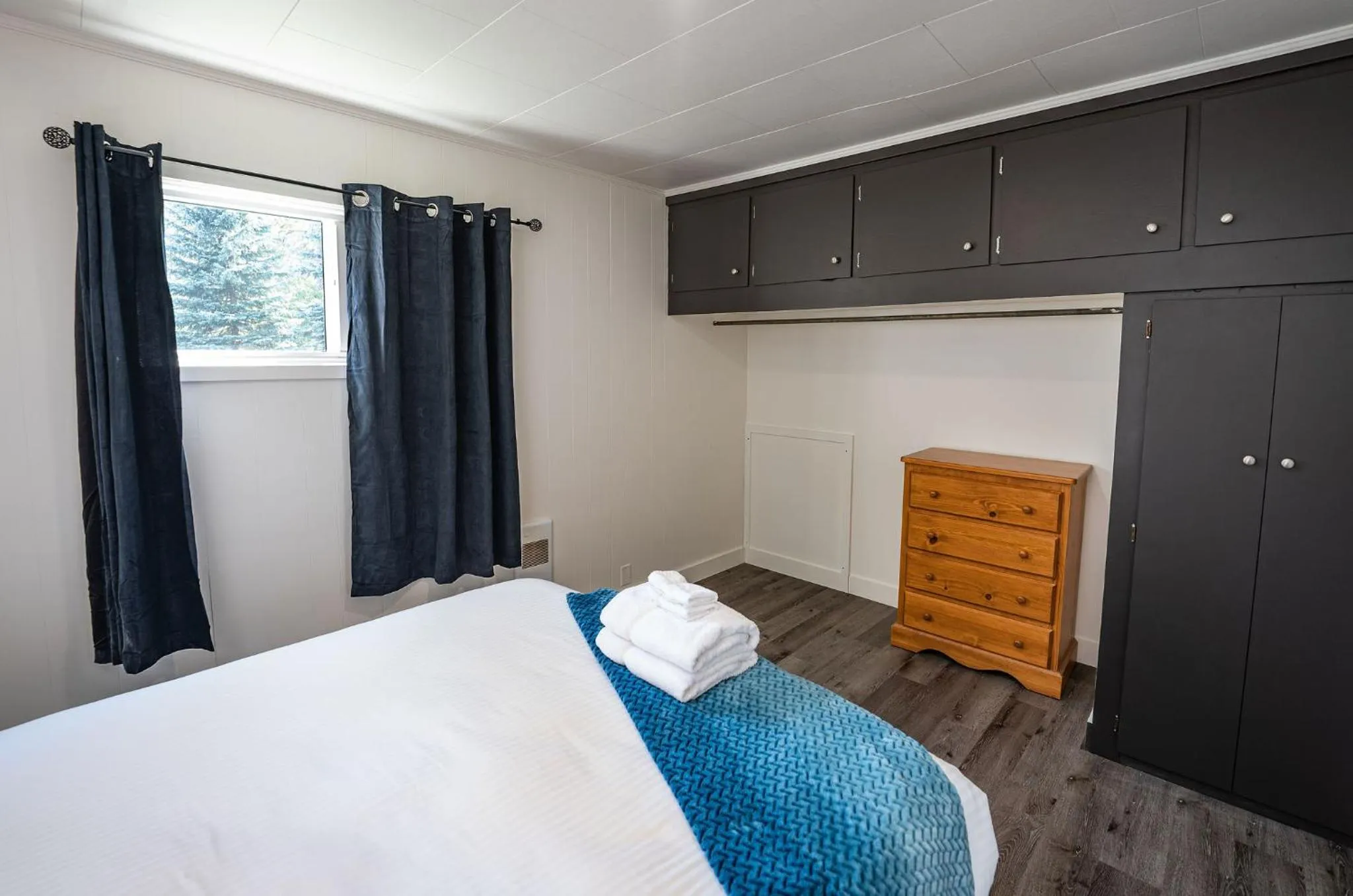 Bed in Downie Cottage by Revelstoke Vacations