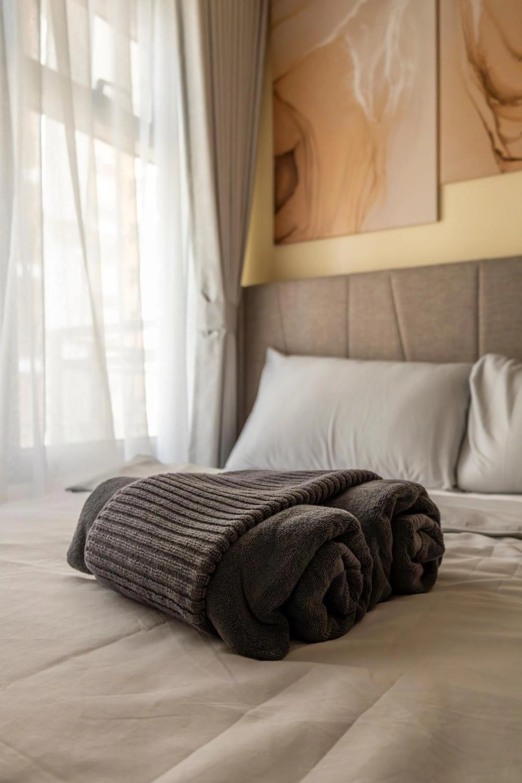 Bedroom, Bed in The Radiance Manila Bay
