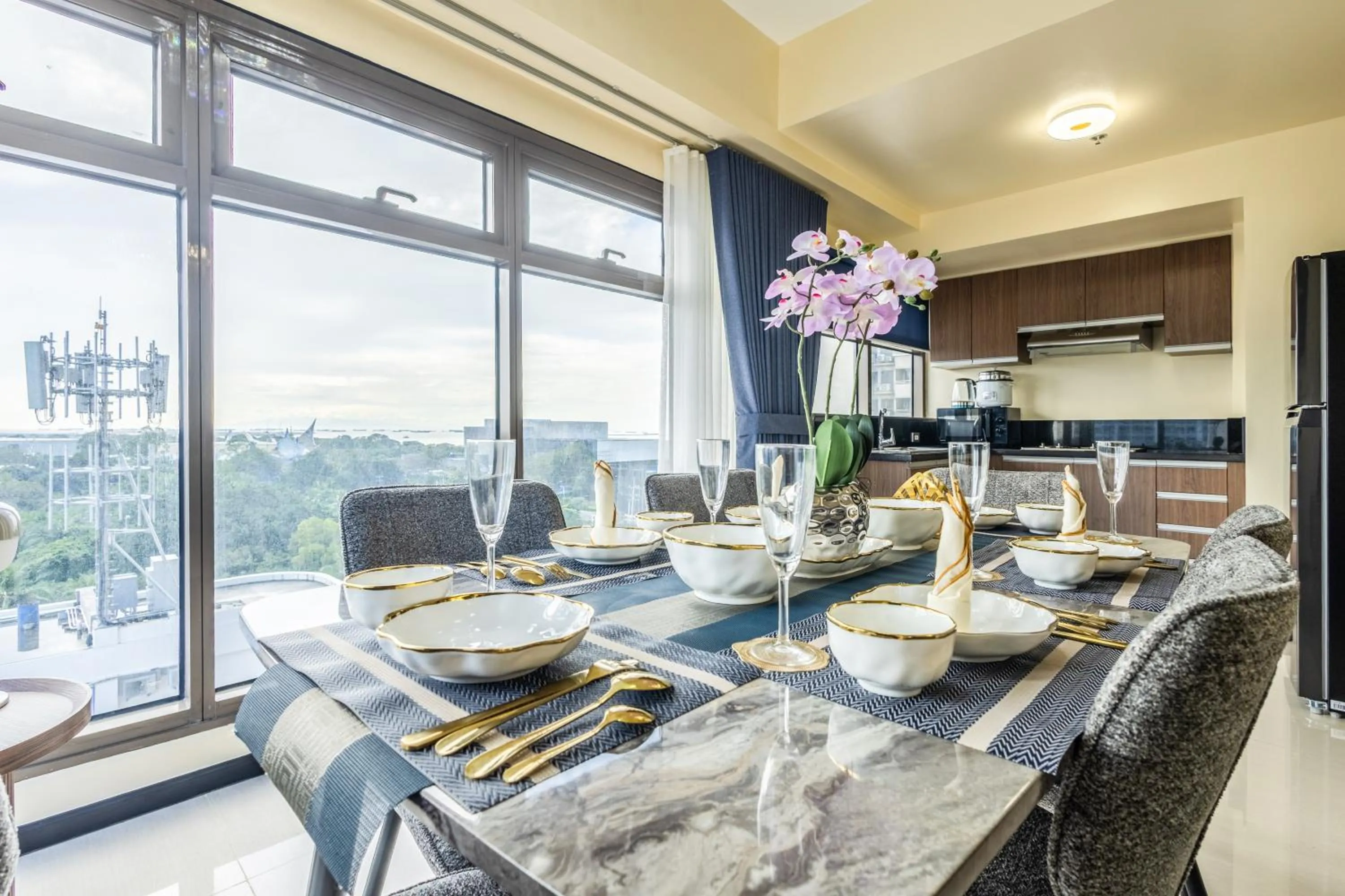 Dining area in The Radiance Manila Bay