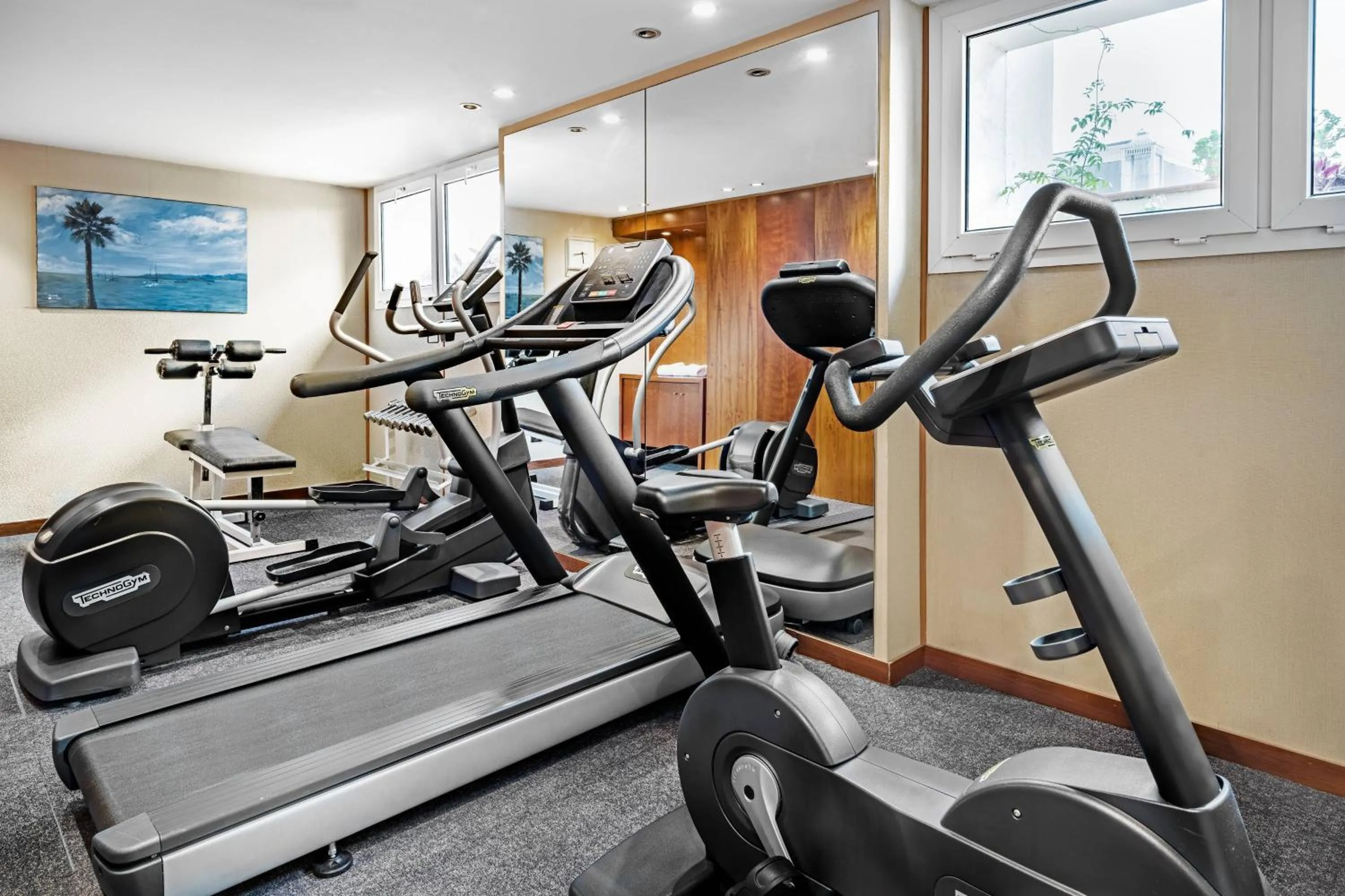 Fitness centre/facilities in AC Hotel La Línea by Marriott