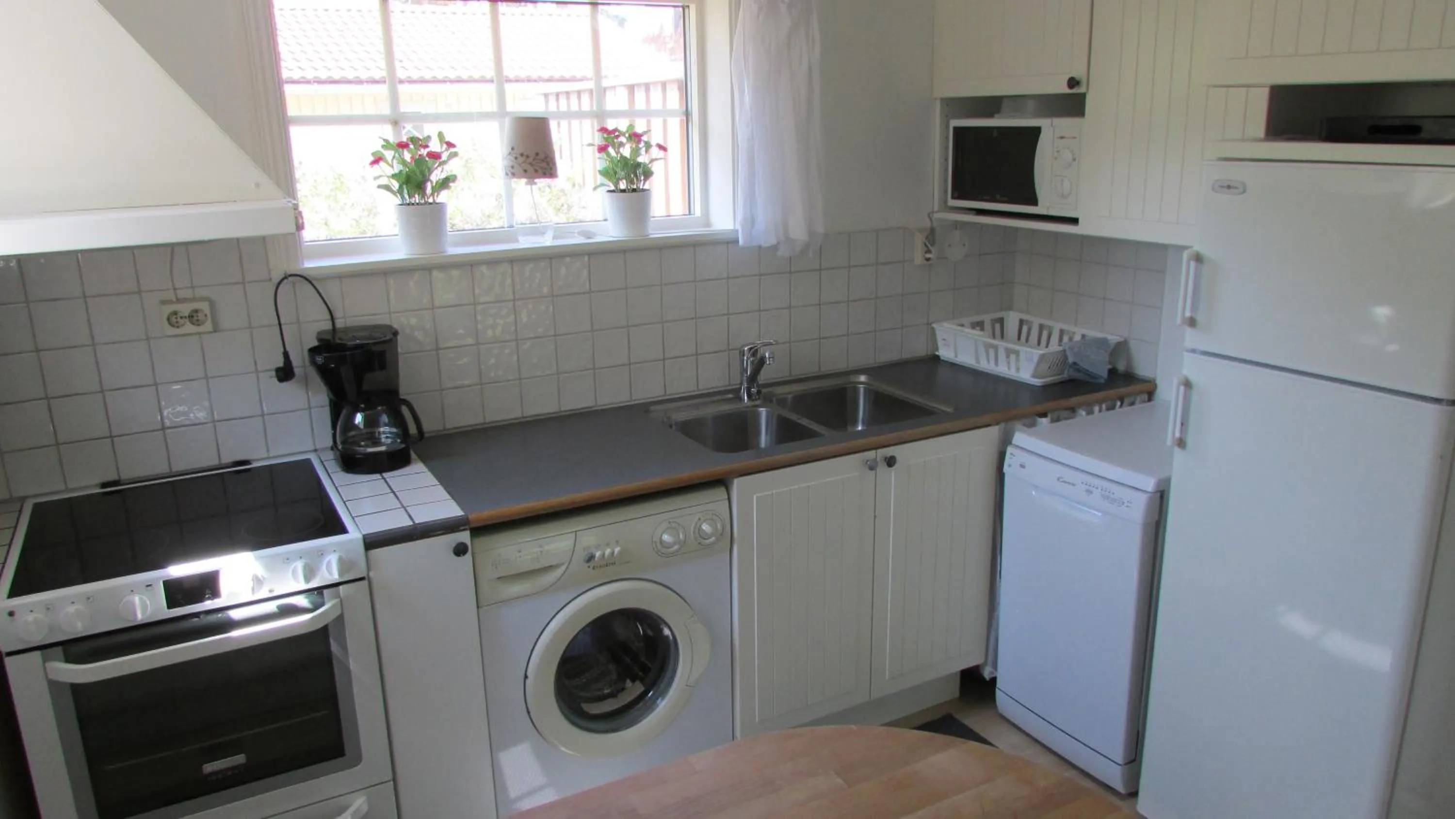 Kitchen or kitchenette in DeLay's Guest House