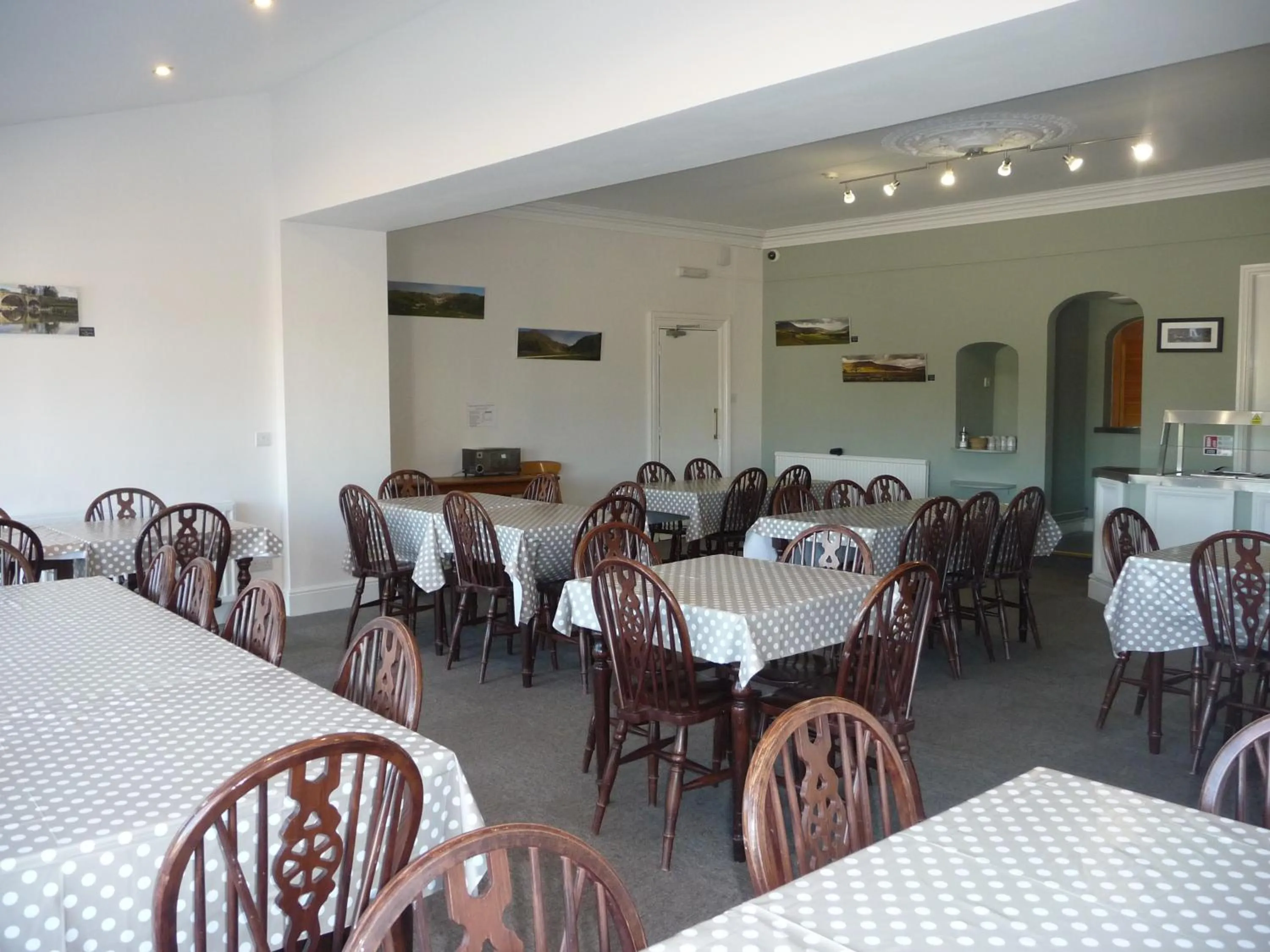 Dining area in Ingleton Hostel