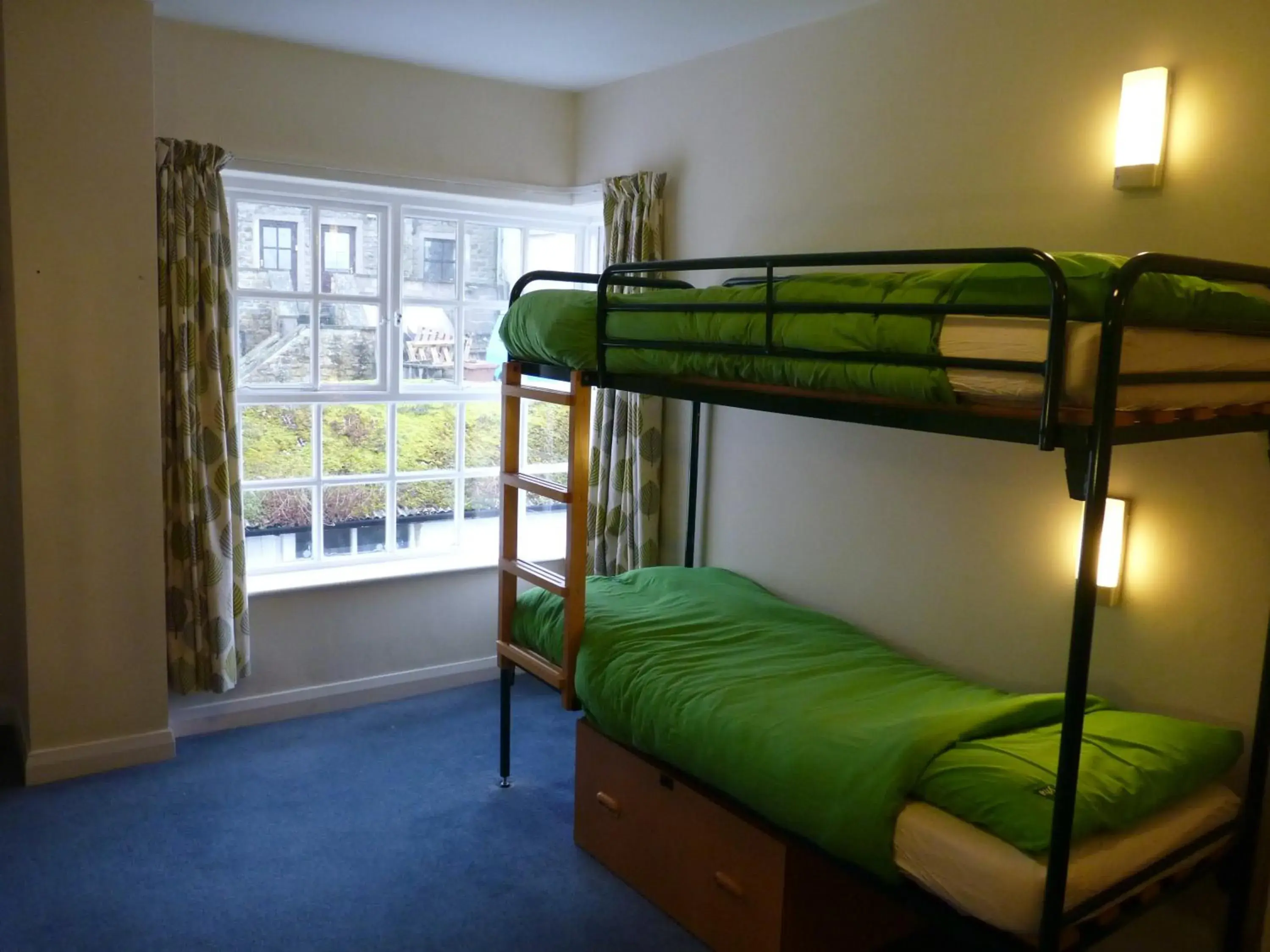 Bed in 6-Bed Female Dormitory Room in Ingleton Hostel Bed in 6-Bed Female Dormitory Room in Ingleton Hostel