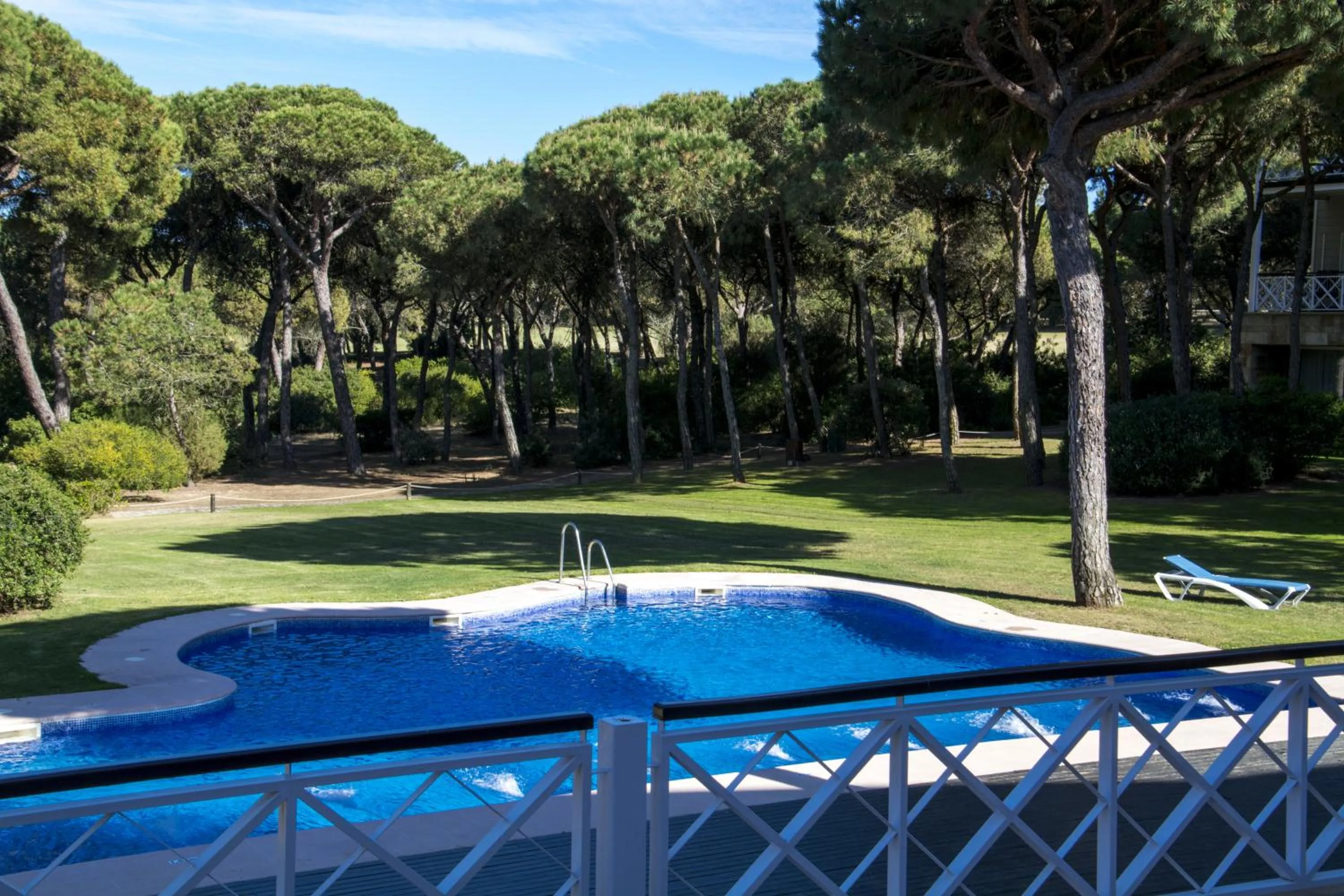 Swimming pool in Hotel Nuevo Portil Golf