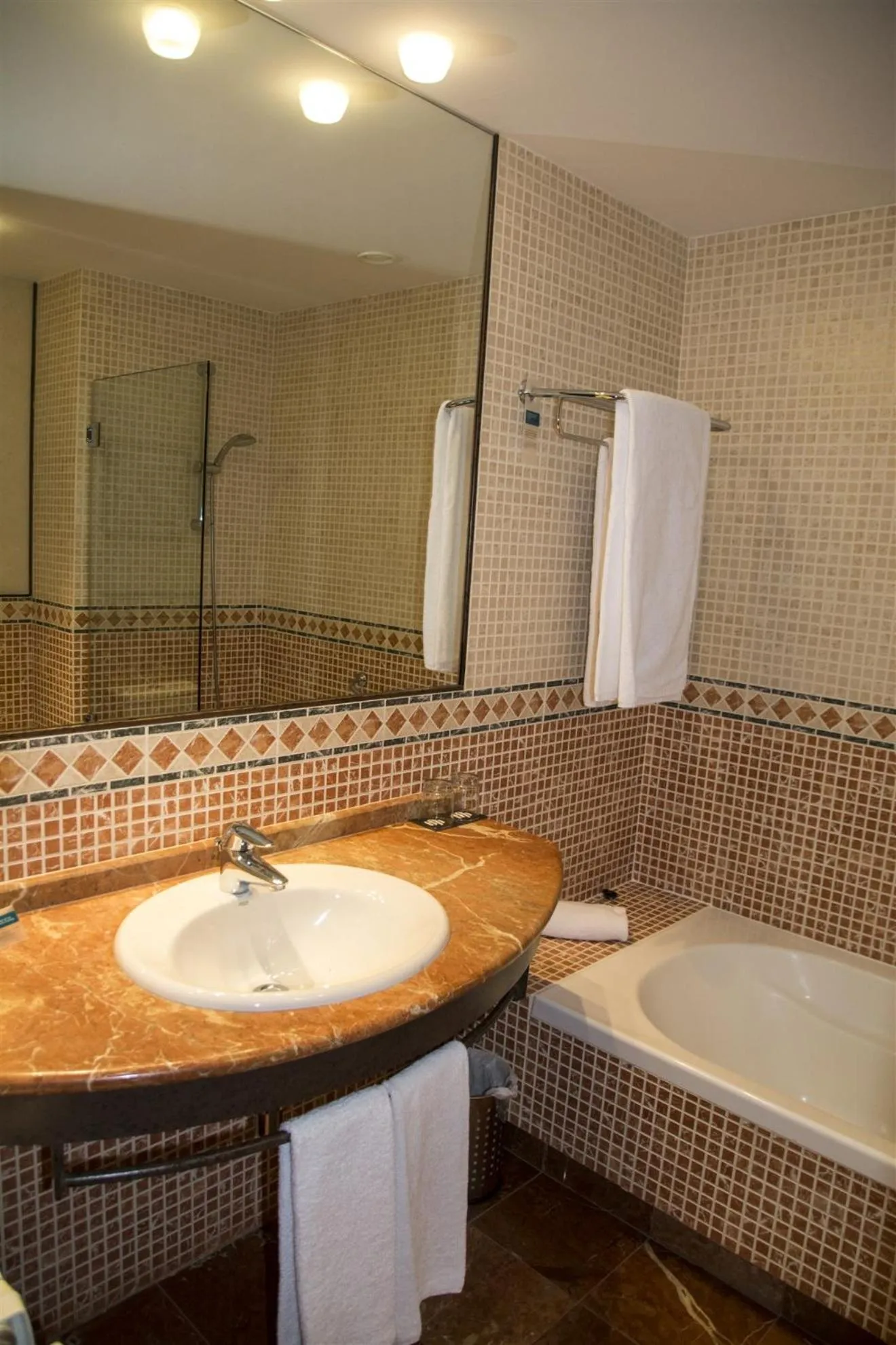 Bathroom in Hotel Nuevo Portil Golf