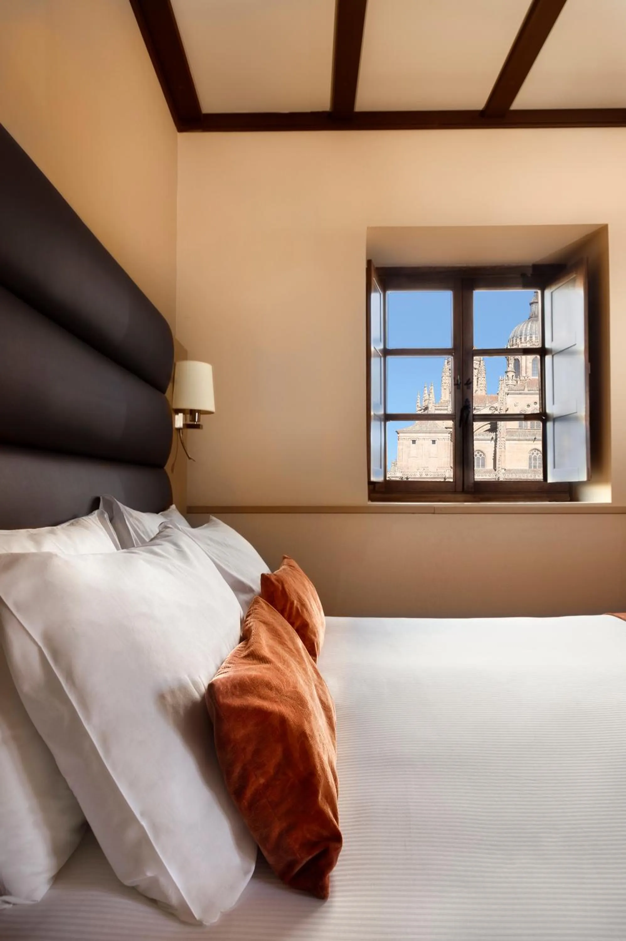 View (from property/room), Bed in Hospes Palacio de San Esteban, a Member of Design Hotels