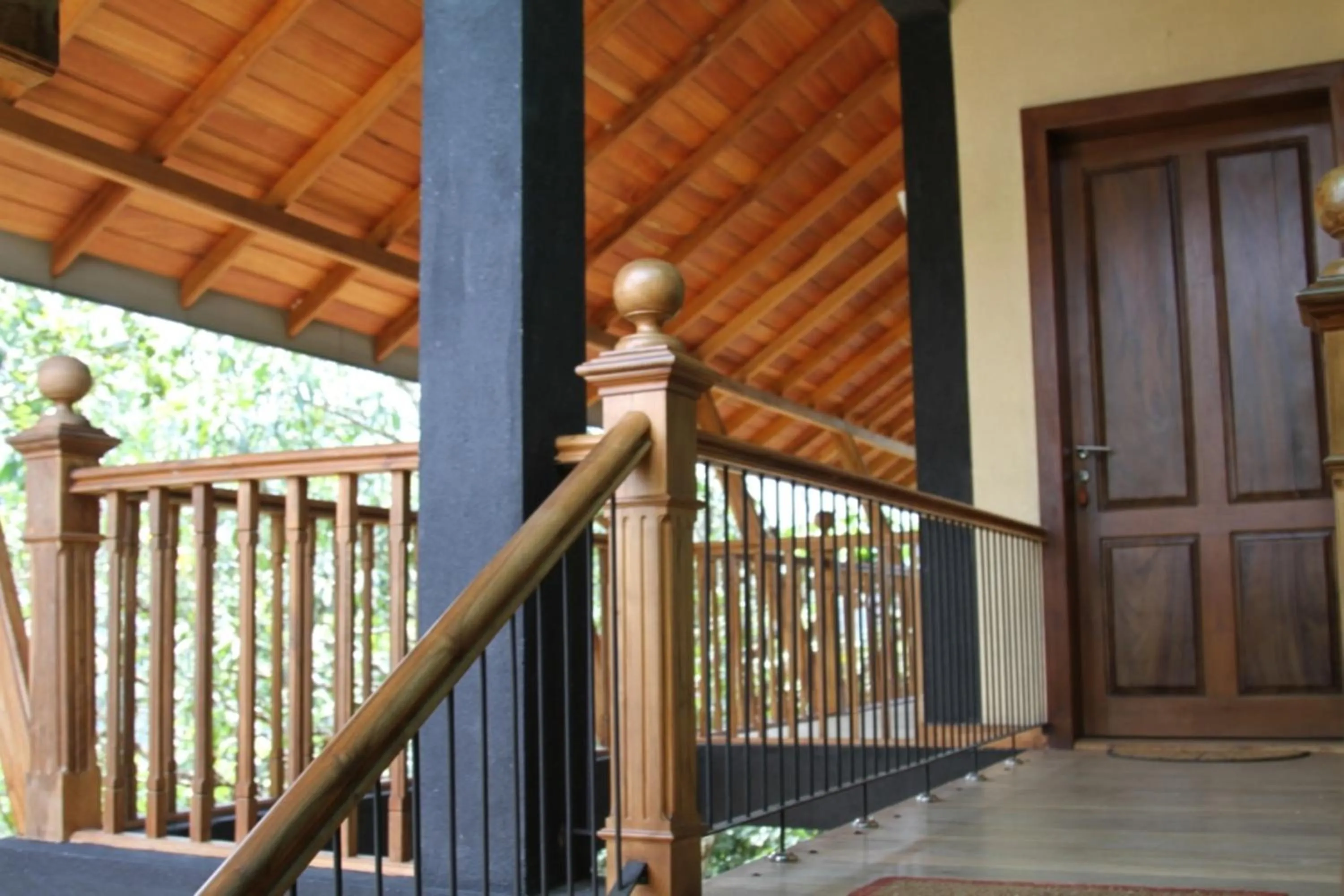 Photo of the whole room in Birds Paradise Hotel