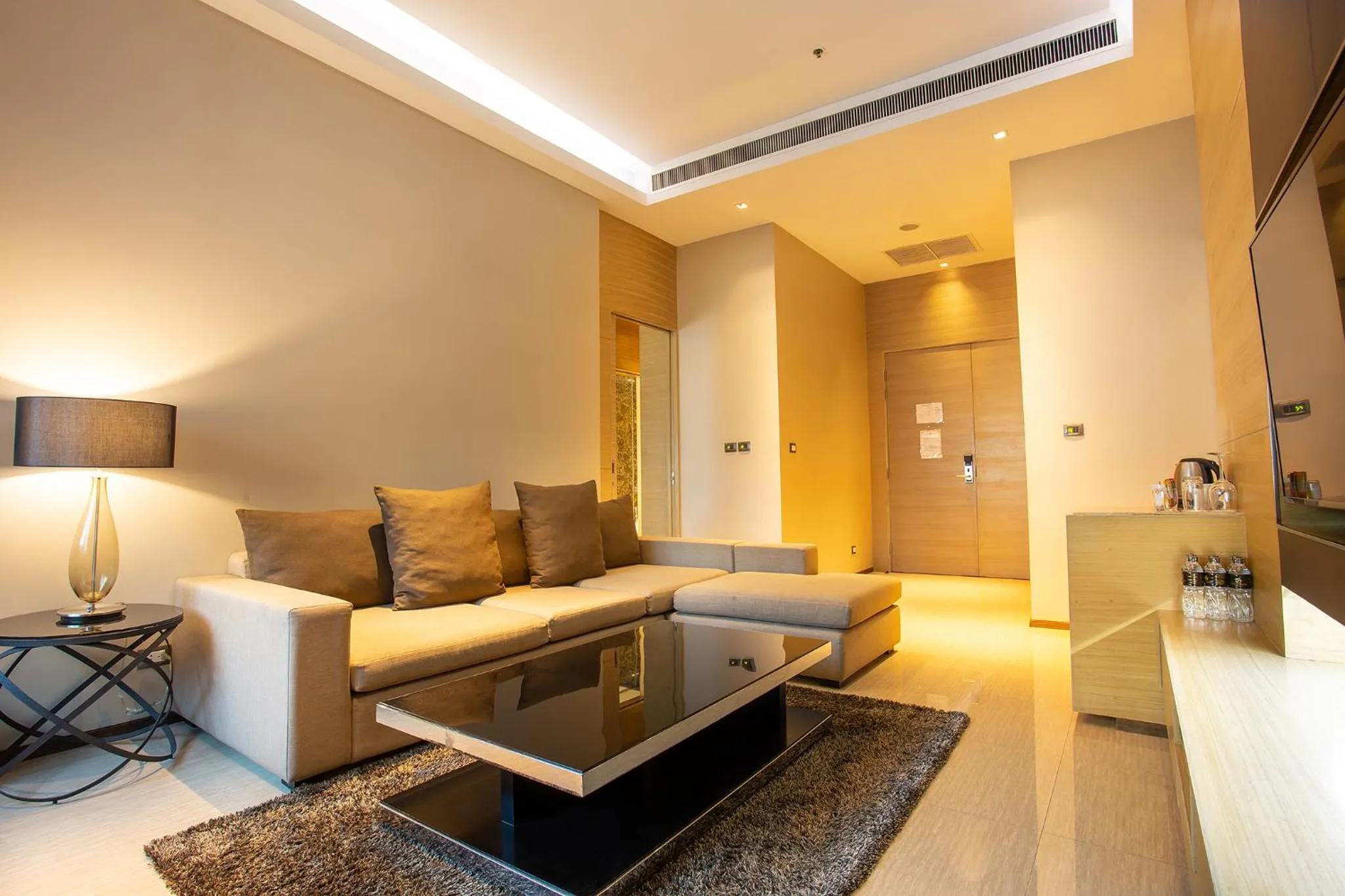 Graceland Bangkok by Grace Hotel - SHA Extra Plus