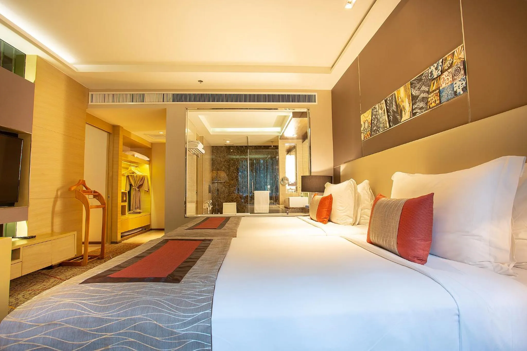 Bed in Graceland Bangkok by Grace Hotel - SHA Extra Plus