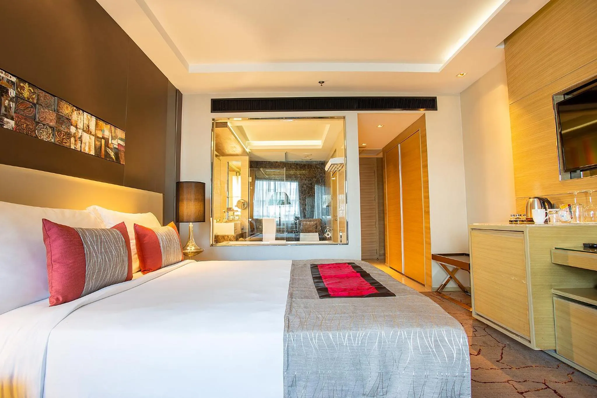 Bed in Graceland Bangkok by Grace Hotel - SHA Extra Plus