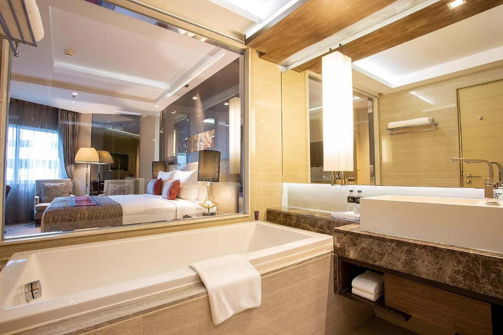 Bed in Graceland Bangkok by Grace Hotel - SHA Extra Plus Bed in Graceland Bangkok by Grace Hotel - SHA Extra Plus