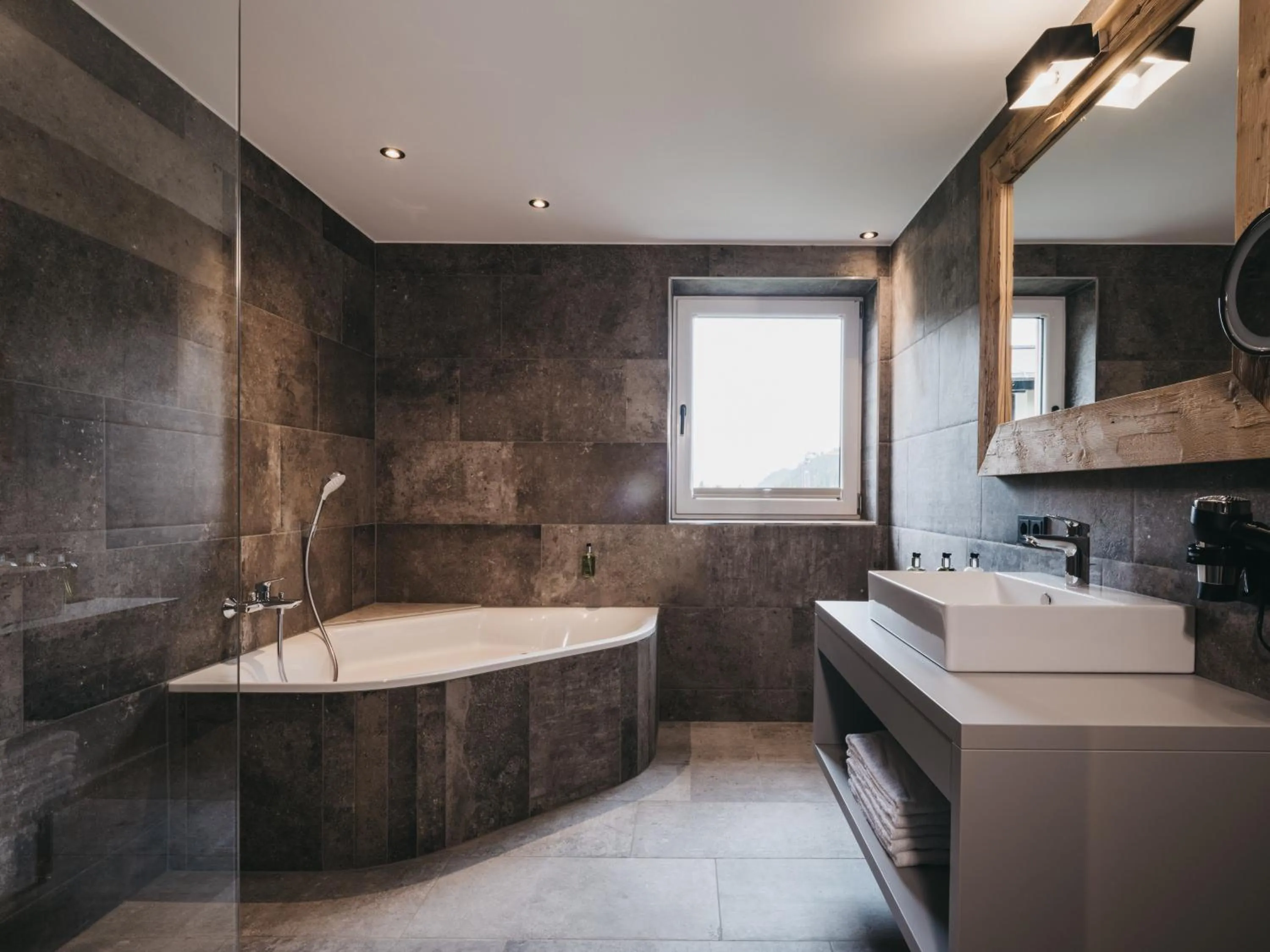 Bathroom in VAYA Post Saalbach