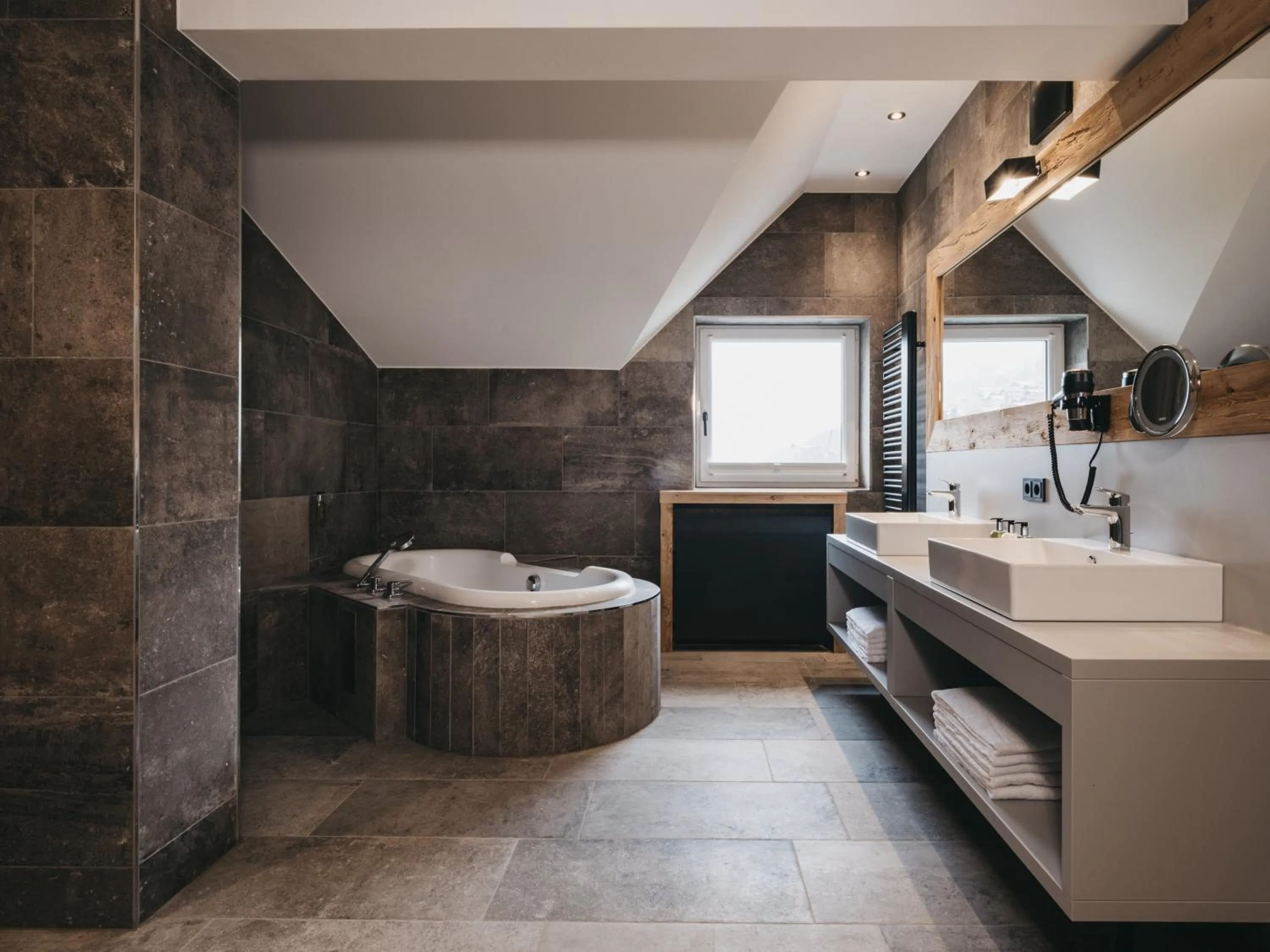 Bathroom in VAYA Post Saalbach