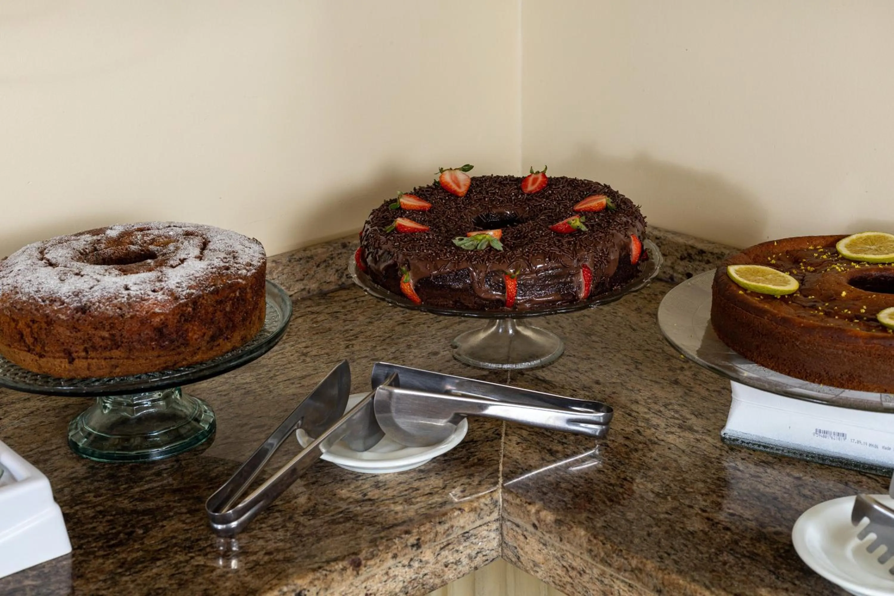 Breakfast in Gaivotas Praia Hotel