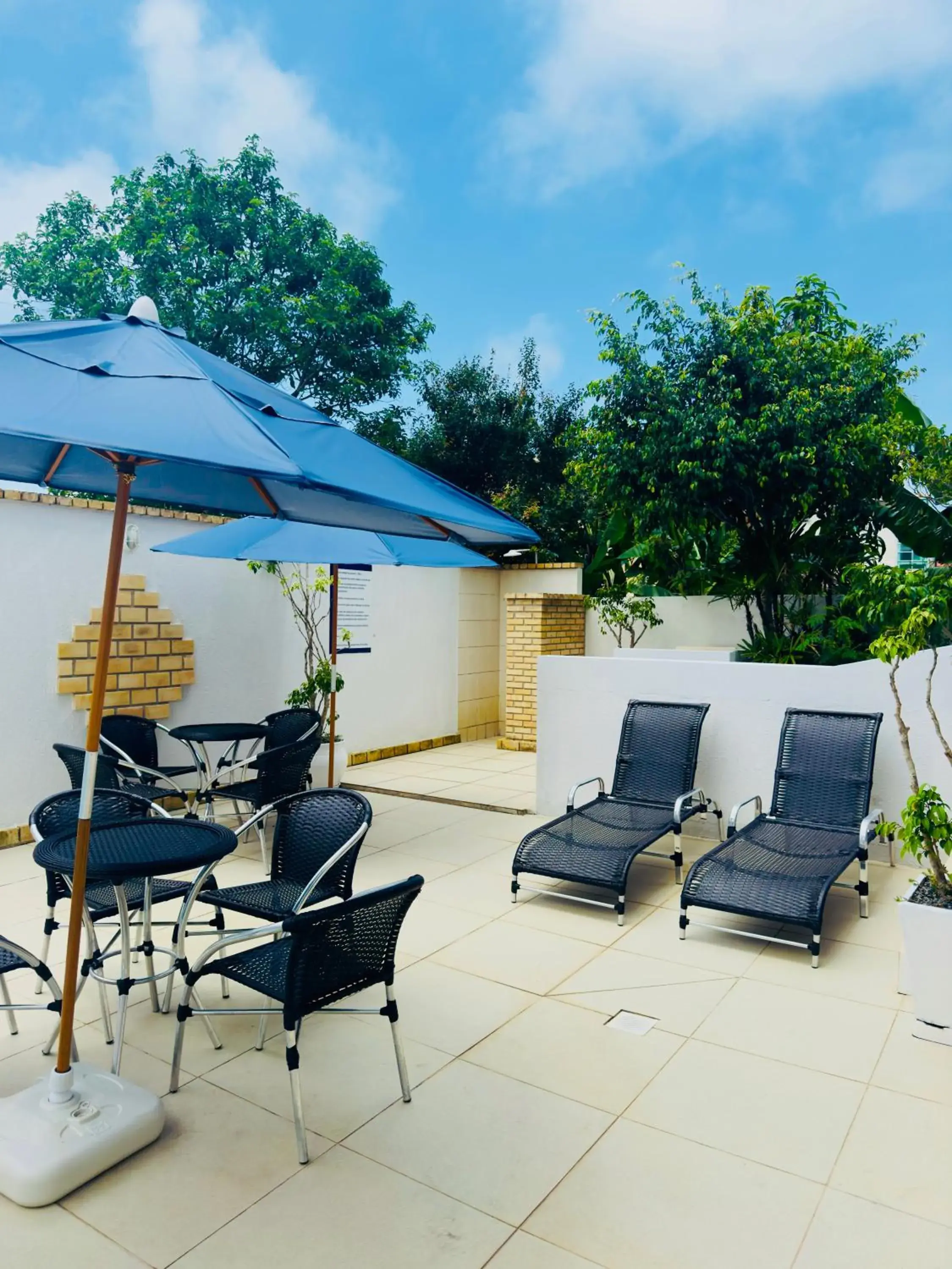 Swimming pool in Gaivotas Praia Hotel Swimming pool in Gaivotas Praia Hotel