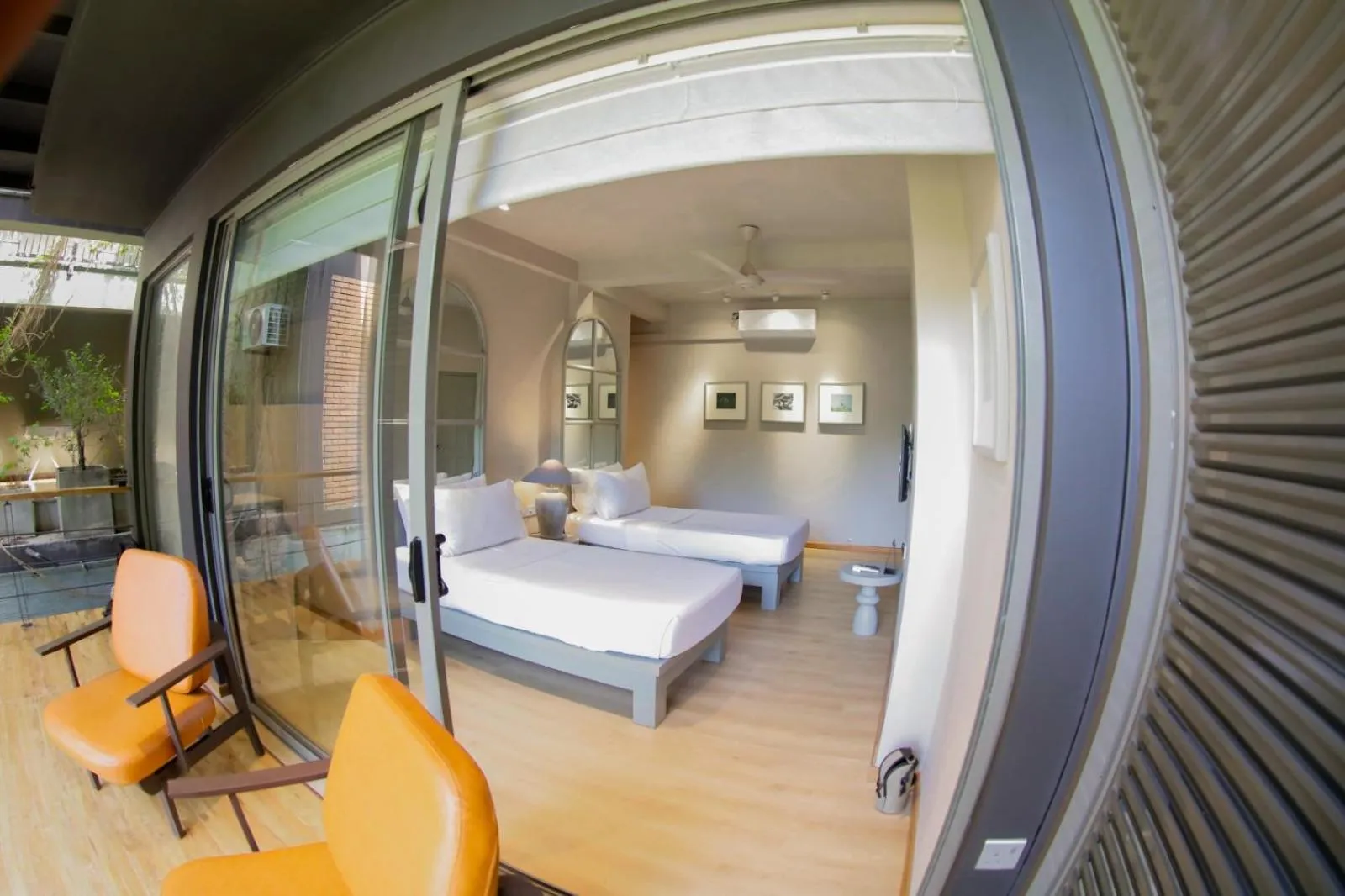 Bed in Mapakada Village - Mahiyanganaya