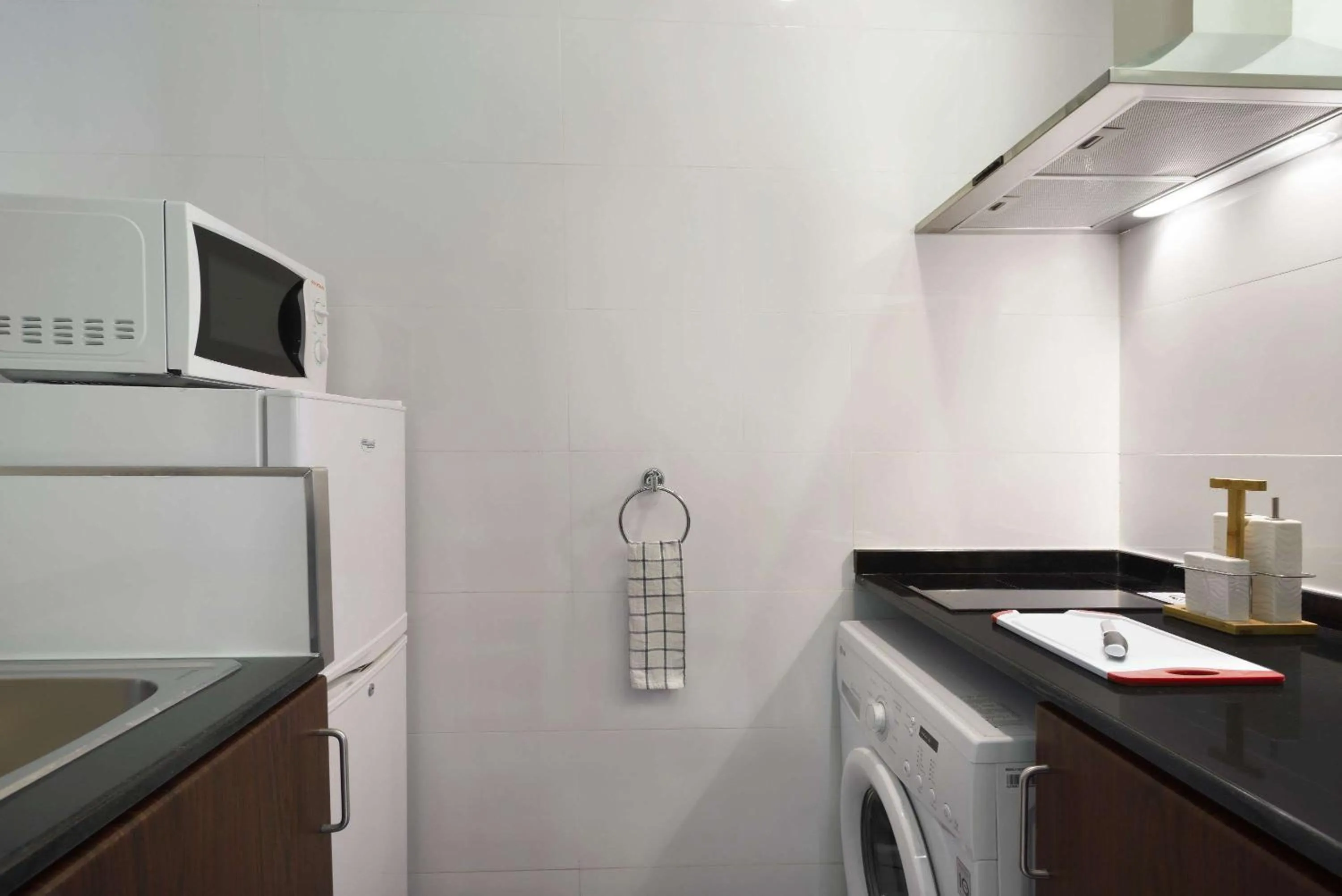 Photo of the whole room in Ramada Abu Dhabi Corniche