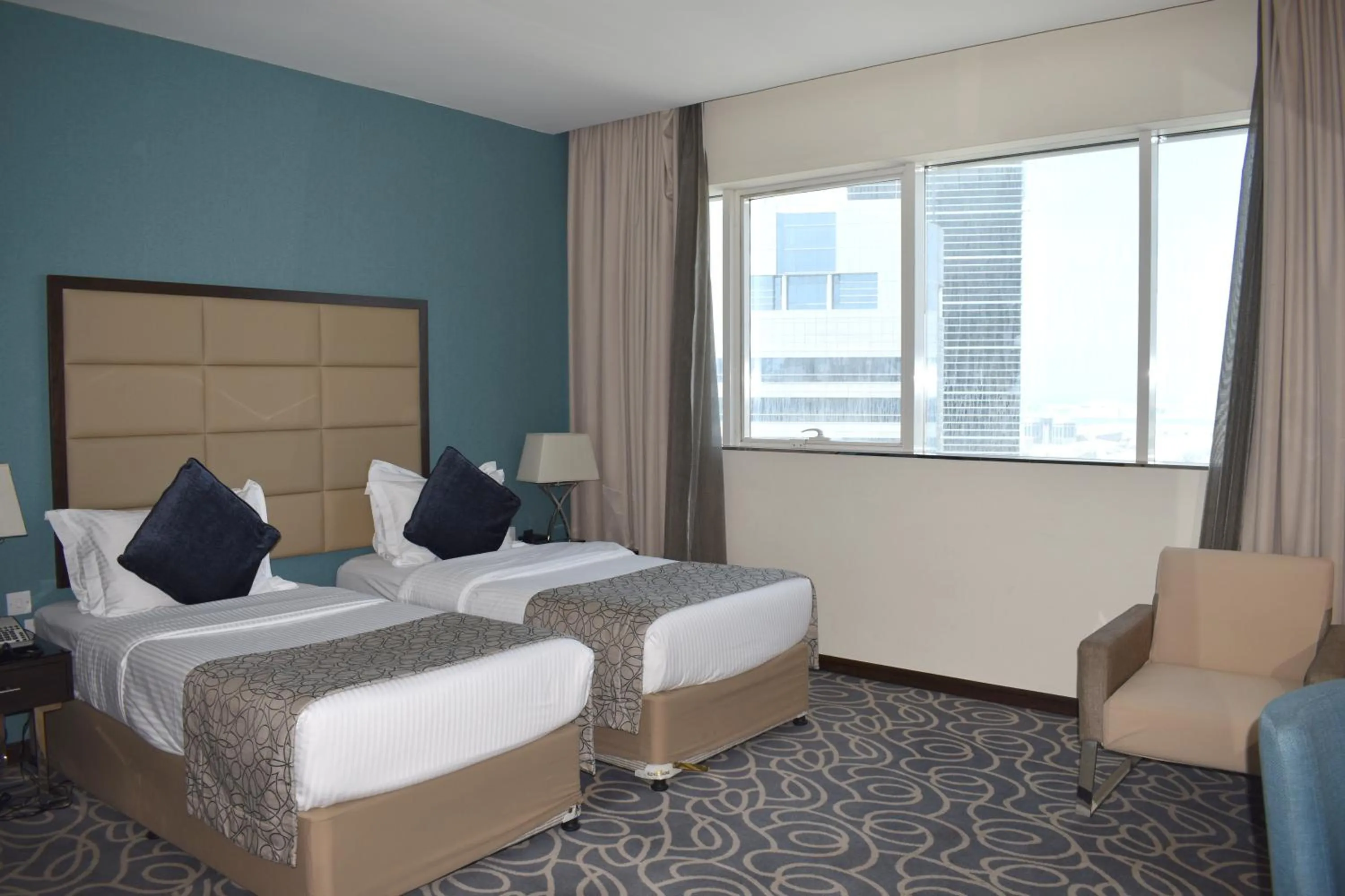 Bedroom, Bed in Ramada Abu Dhabi Corniche