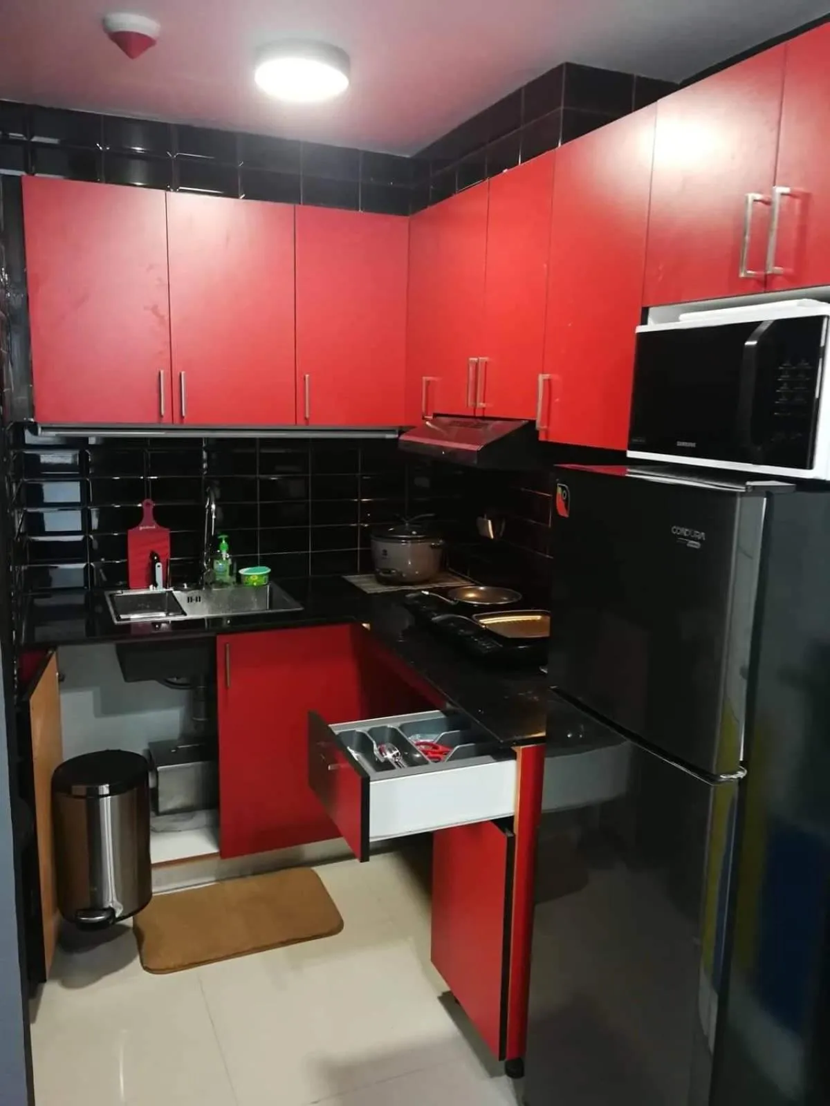 Cubao Manhattan Heights Unit 11PQ Tower B, 1BR