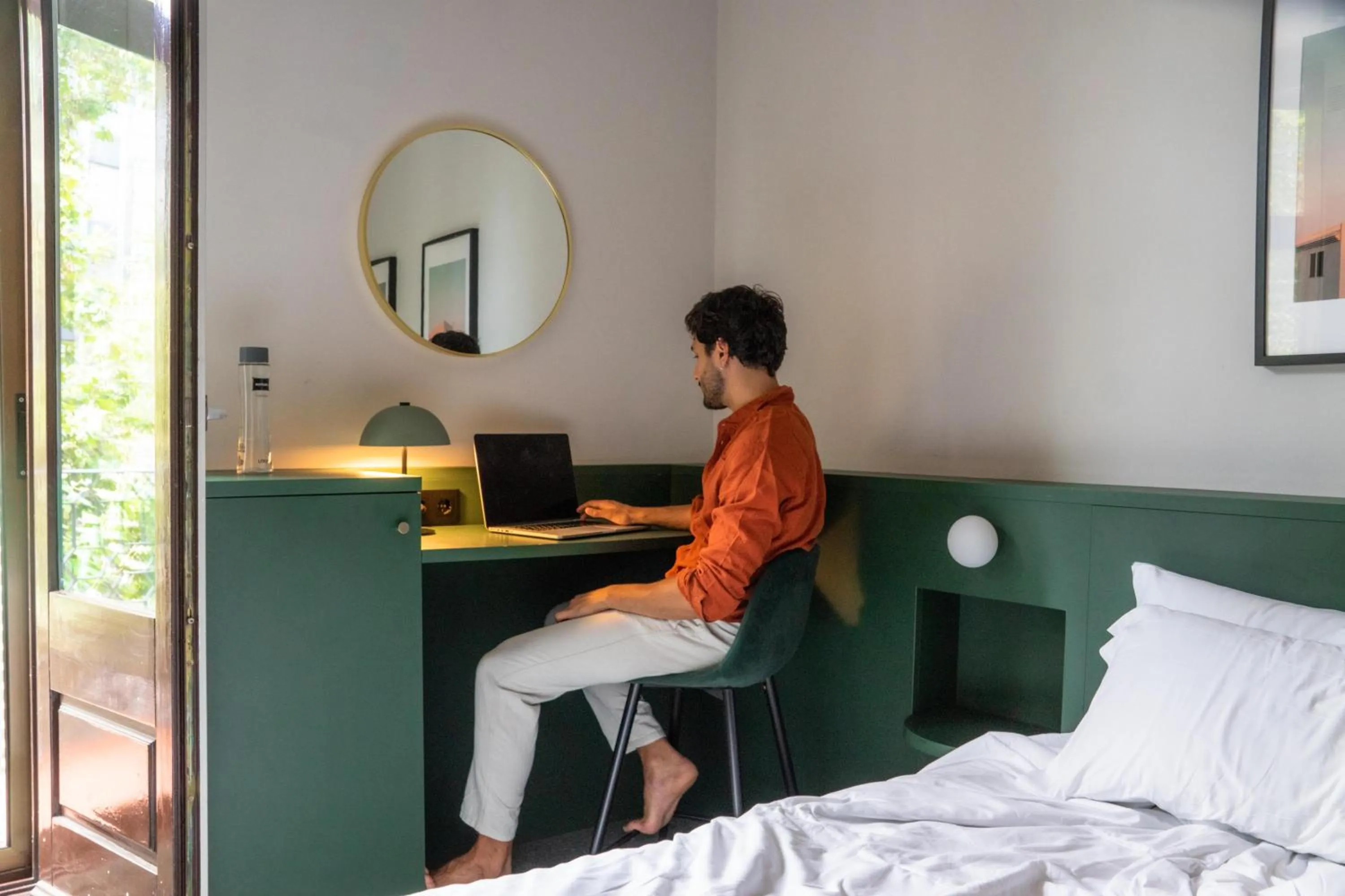 Bedroom in BYPILLOW Mothern