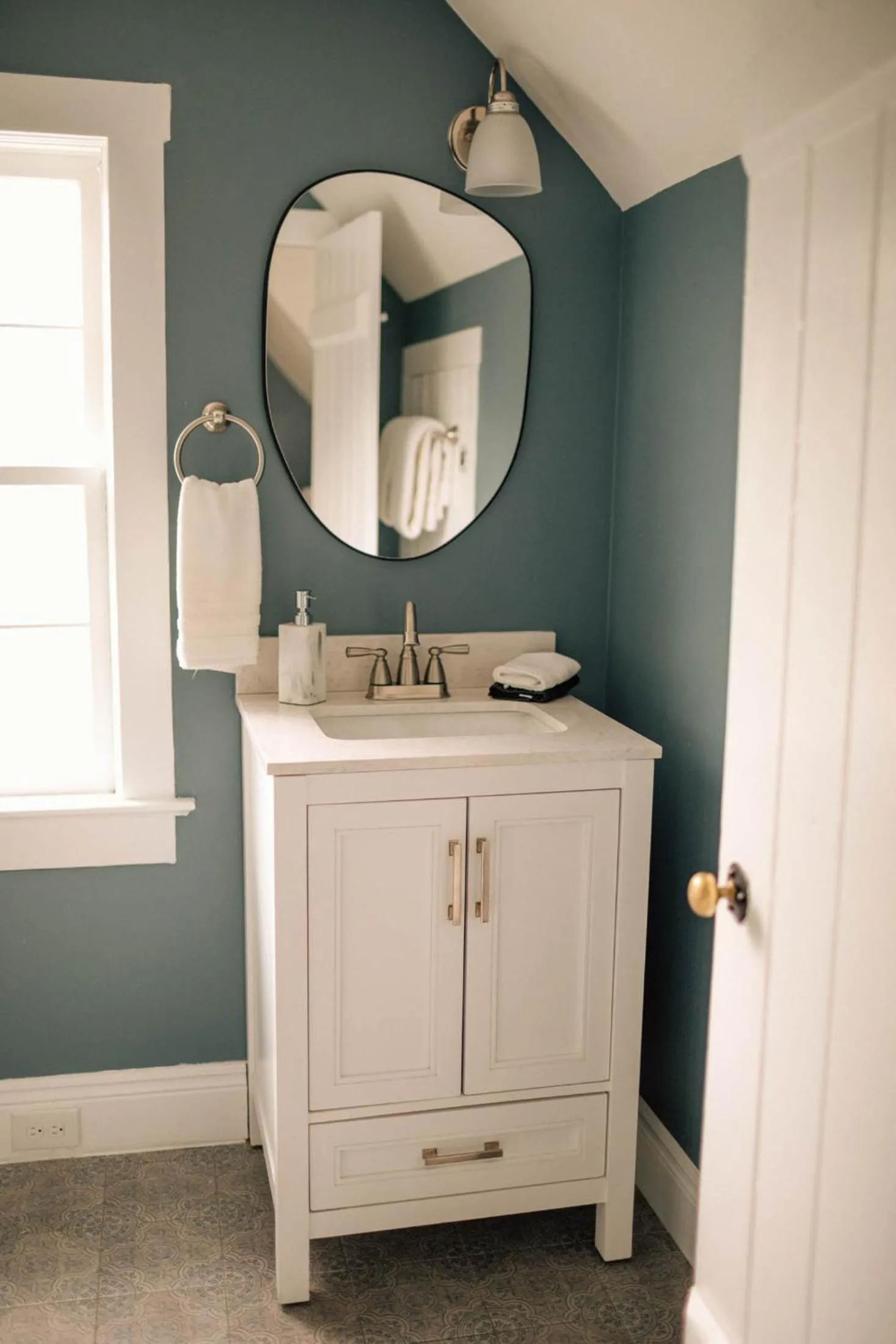 Chimney Hill Estate Inn