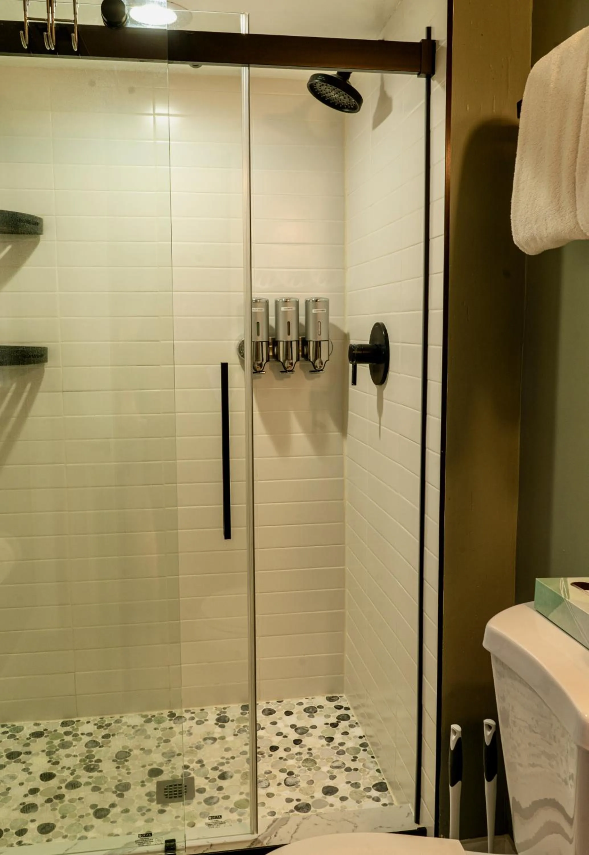 Chimney Hill Estate Inn