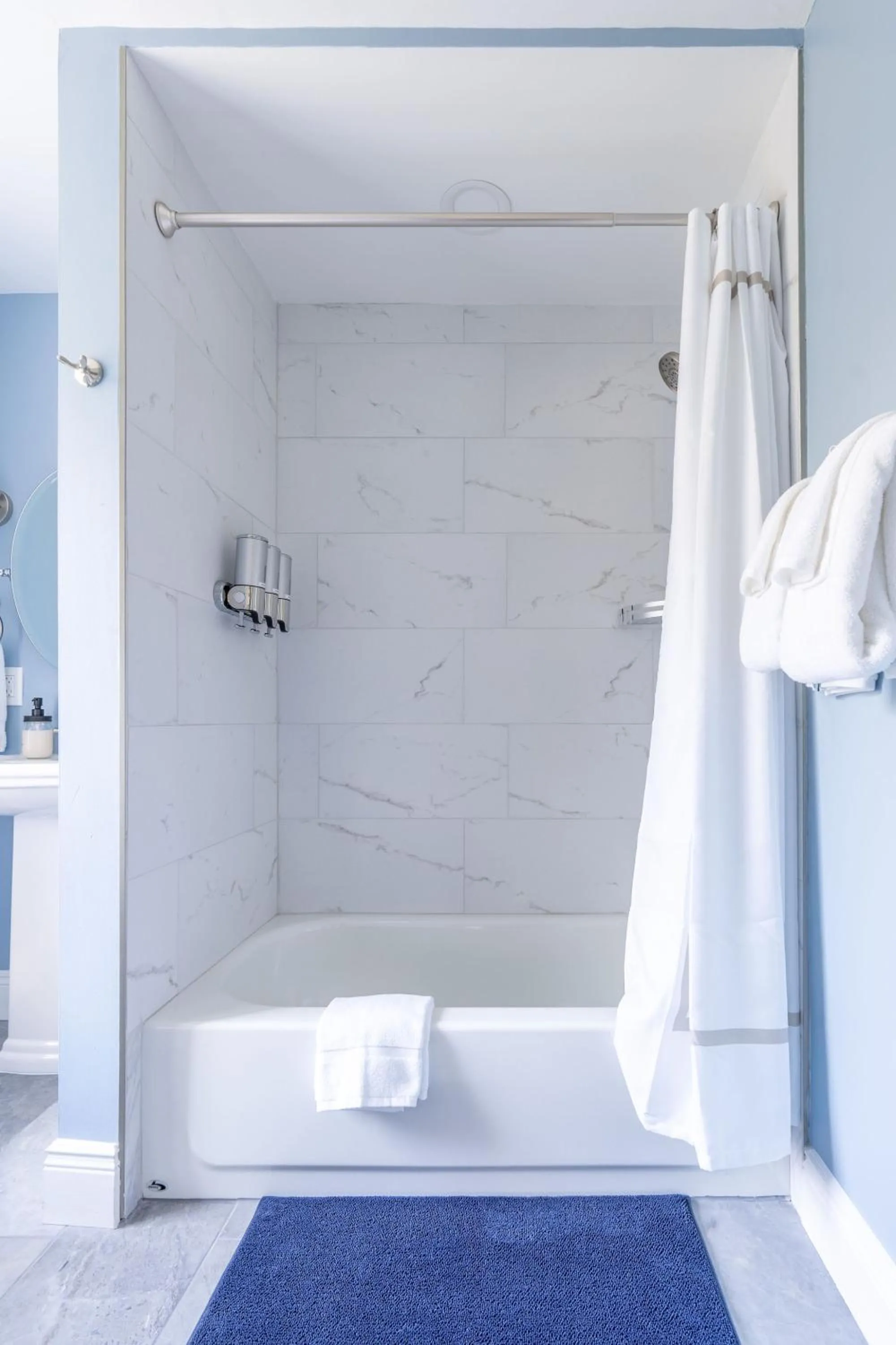 Bathroom in Chimney Hill Estate Inn