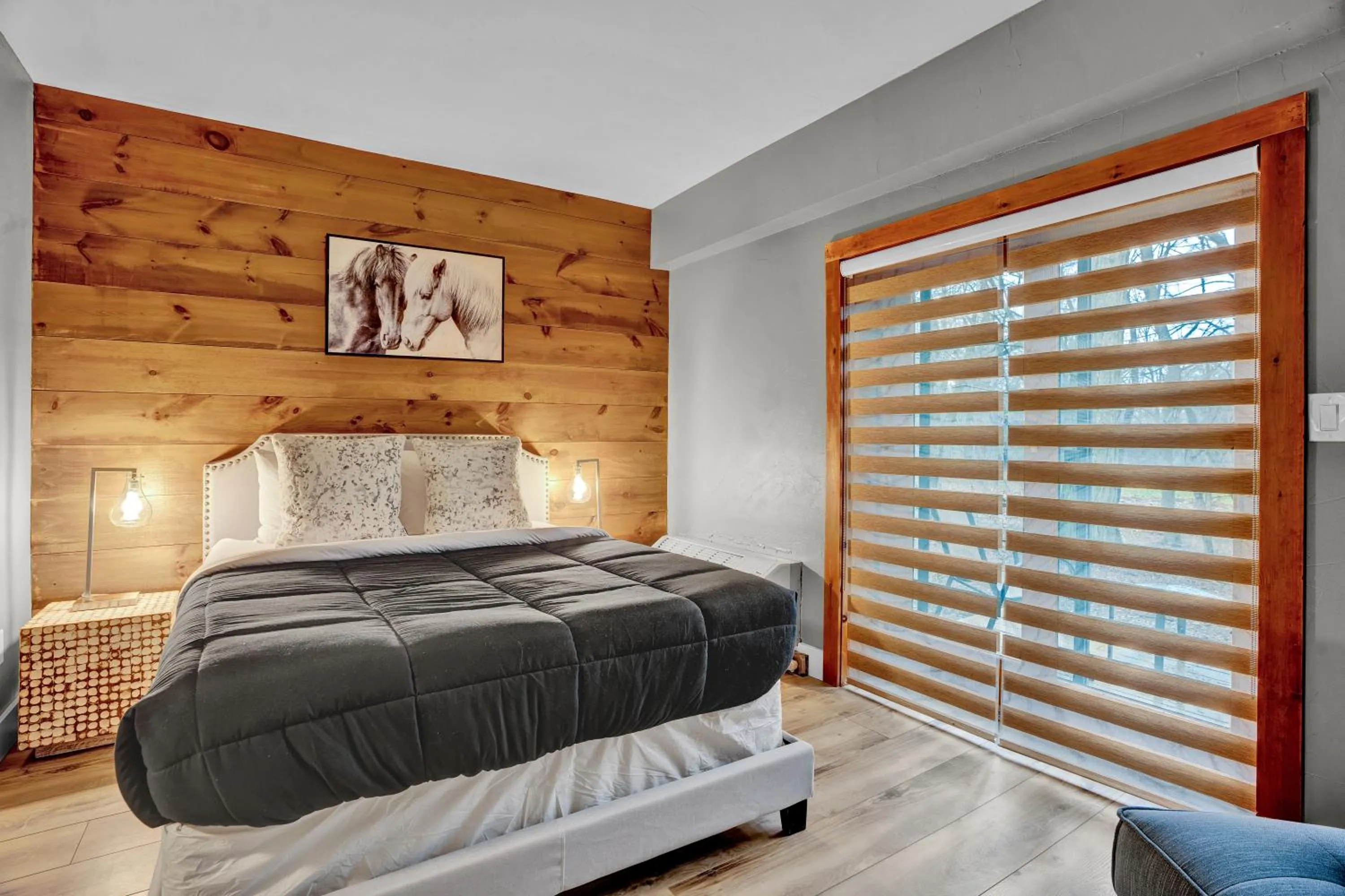 Bed in Chimney Hill Estate Inn